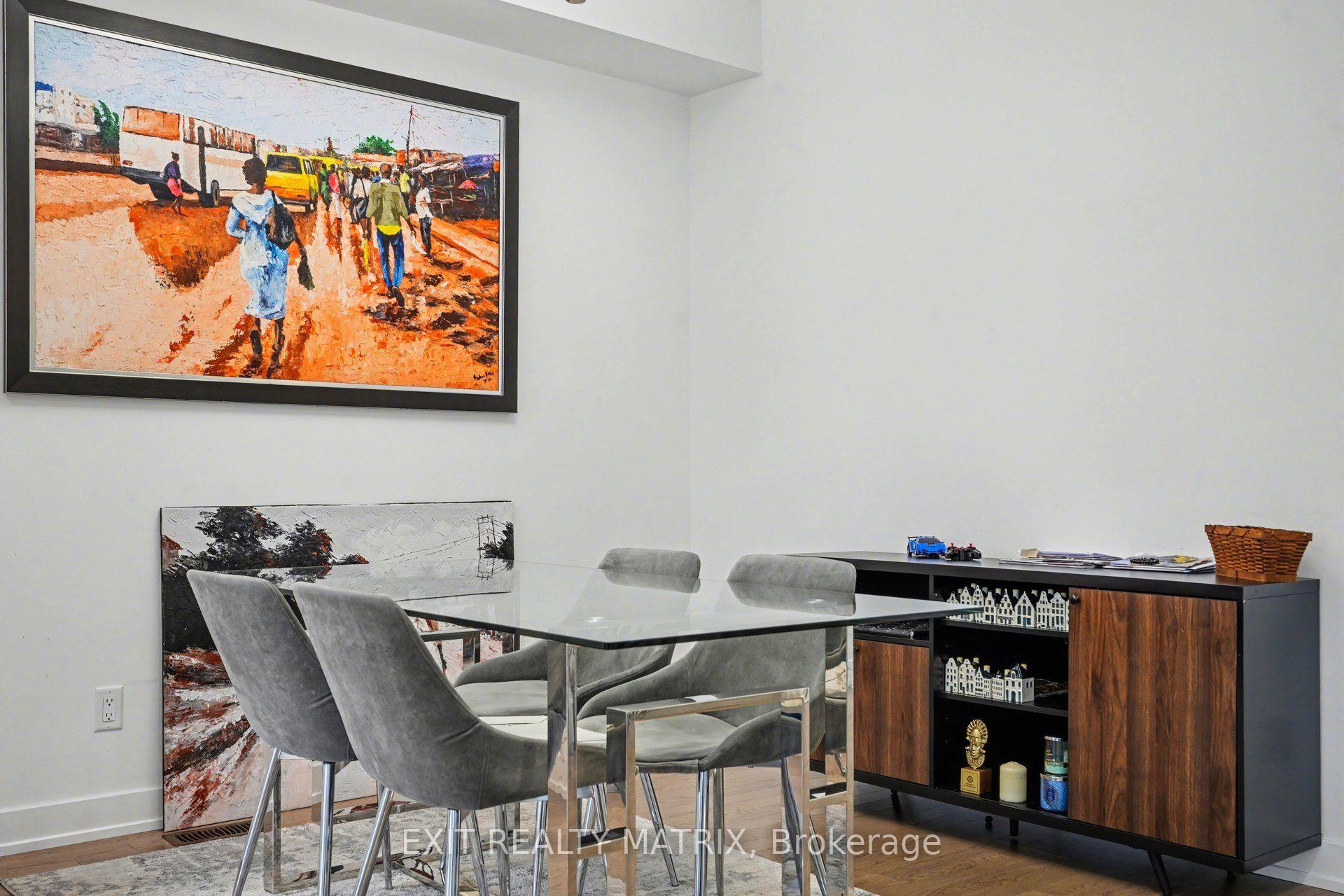 Photo 8 of 656 Putney Crescent, Ottawa, Stittsville (South) — HOMEH