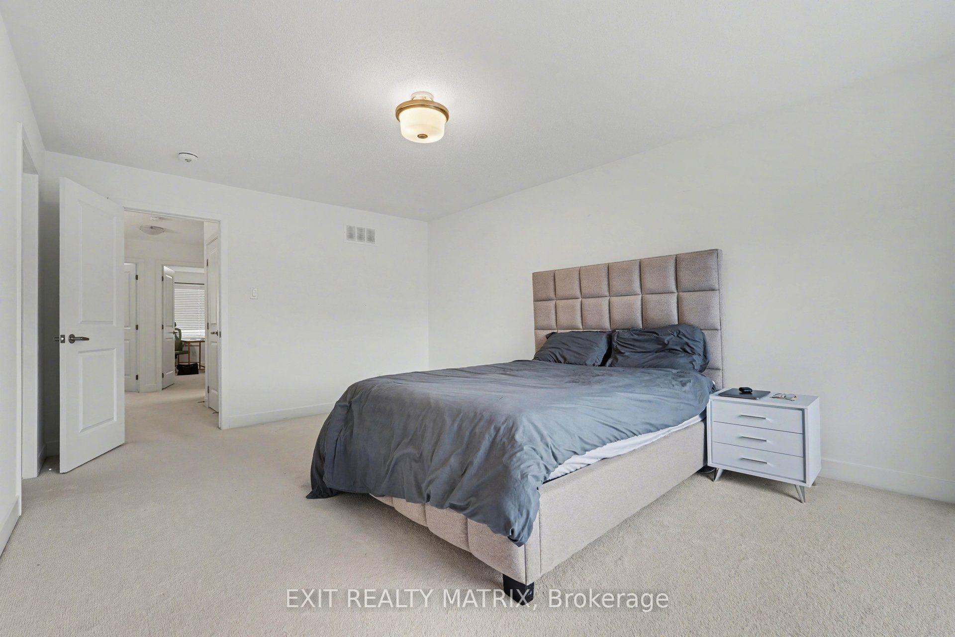 Photo 22 of 656 Putney Crescent, Ottawa, Stittsville (South) — HOMEH
