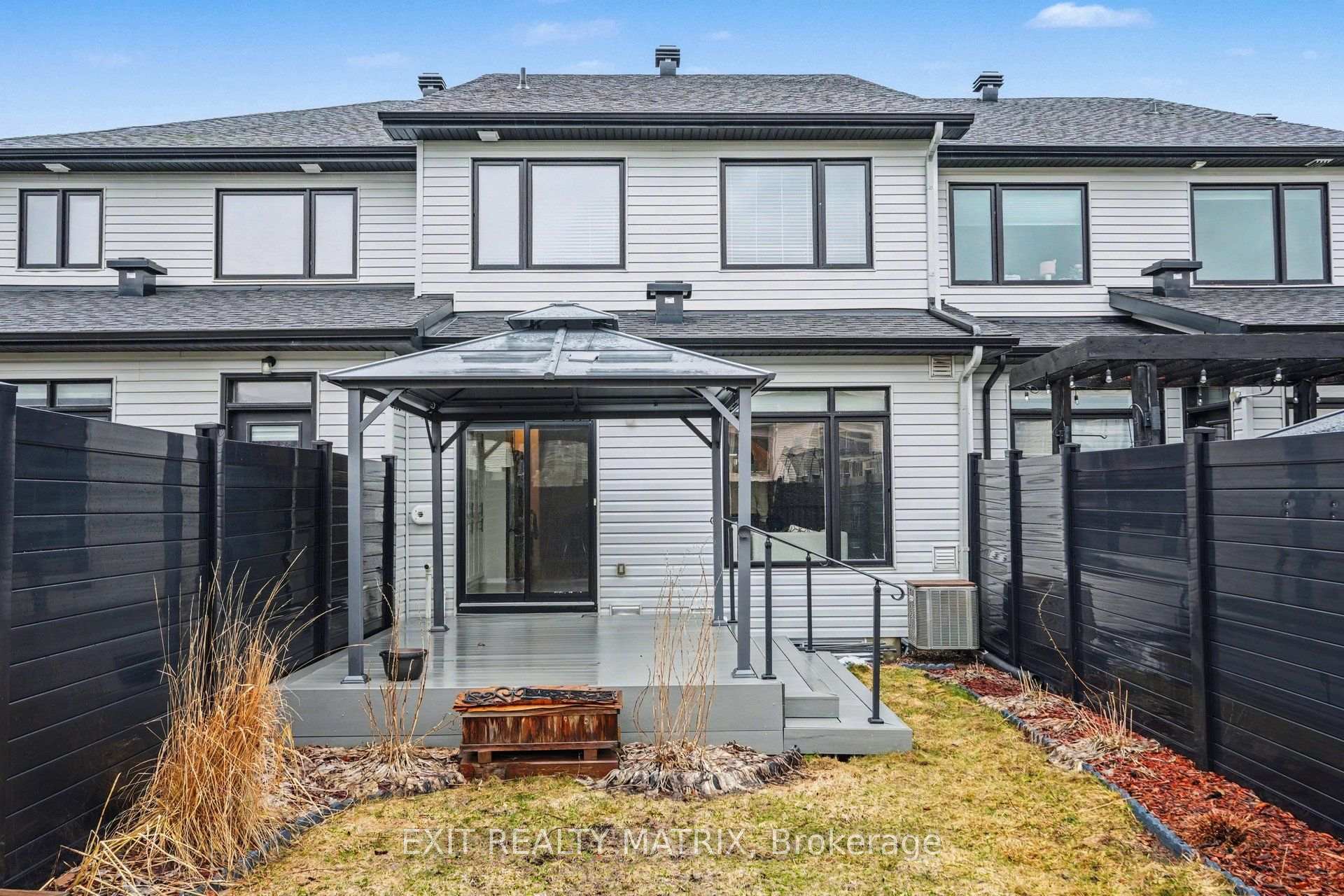 Photo 30 of 656 Putney Crescent, Ottawa, Stittsville (South) — HOMEH