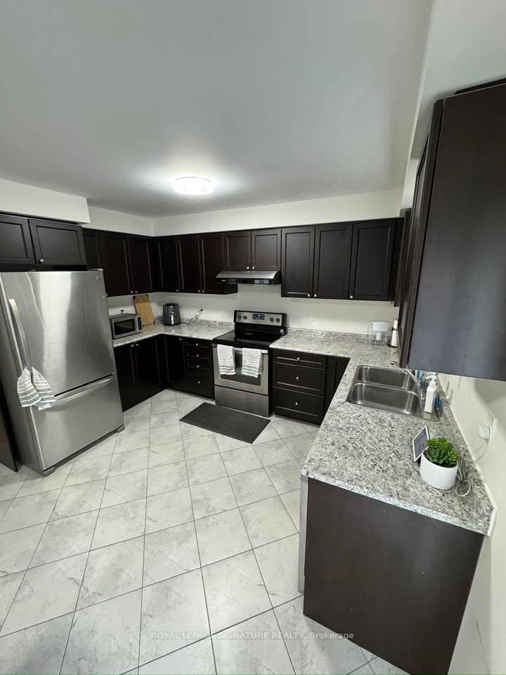 Photo 1 of 199 Lady Angela Avenue, Oshawa, Windfields — HOMEH