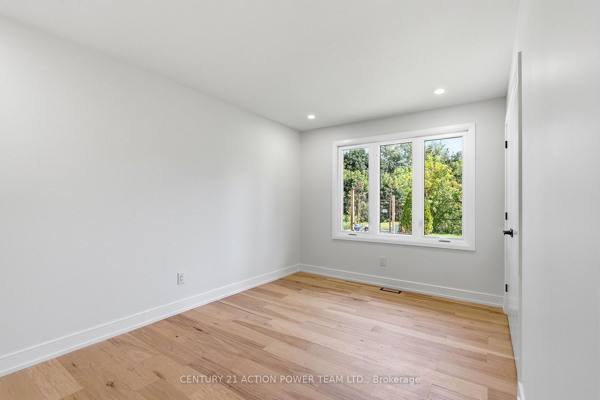 Photo 10 of 1831 Haig Drive S, Ottawa, Elmvale Acres — HOMEH