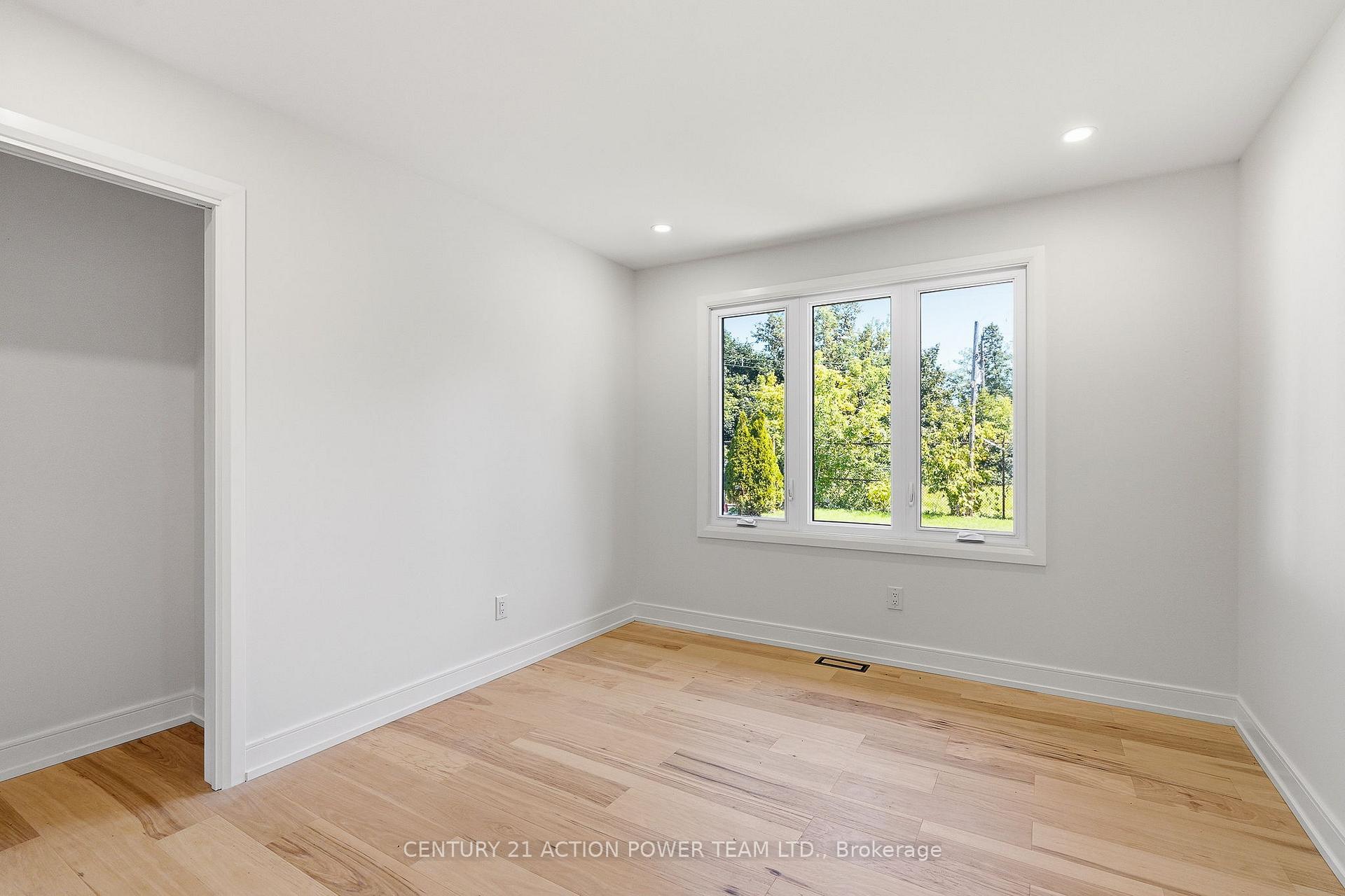 Photo 12 of 1831 Haig Drive S, Ottawa, Elmvale Acres — HOMEH