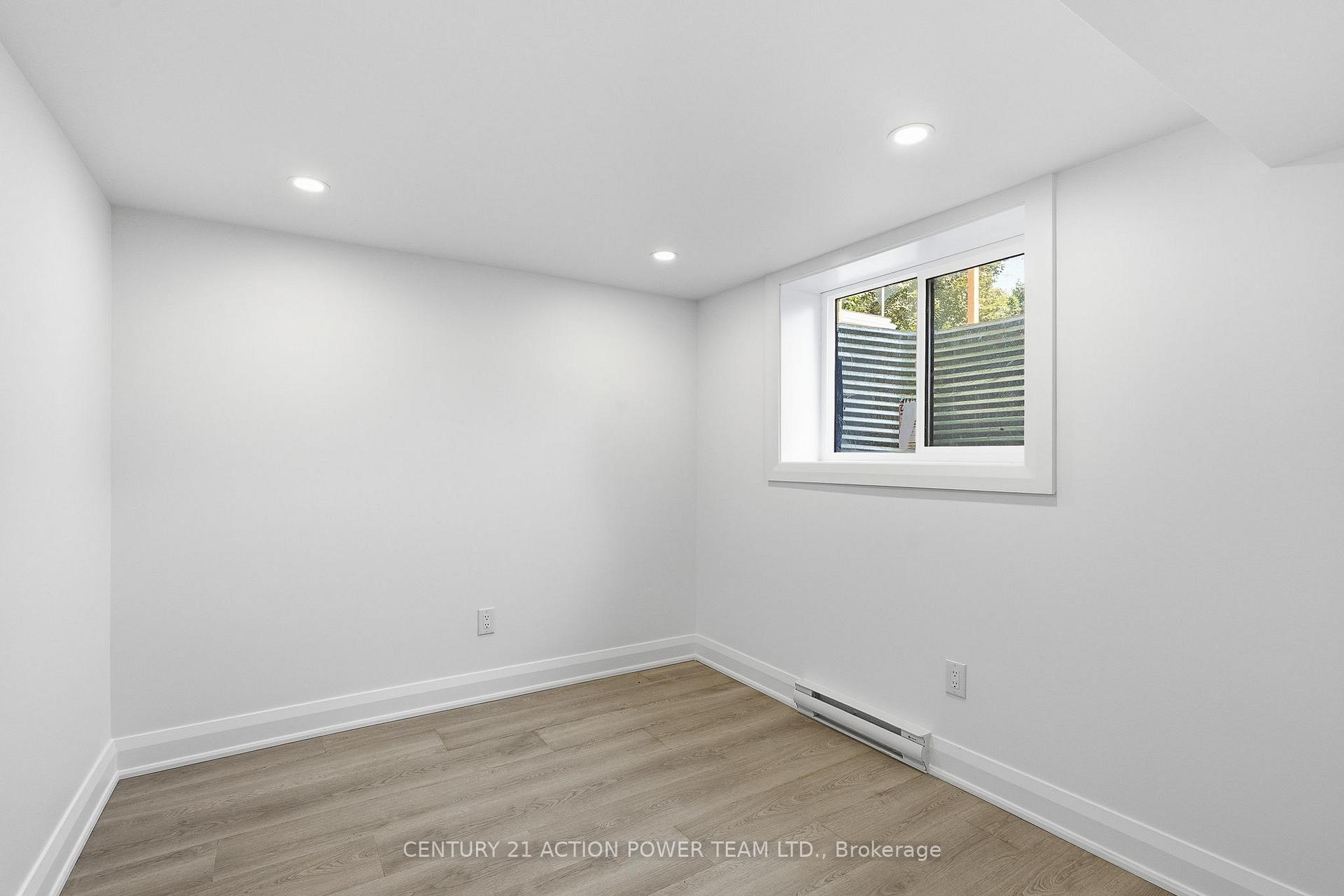 Photo 25 of 1831 Haig Drive S, Ottawa, Elmvale Acres — HOMEH