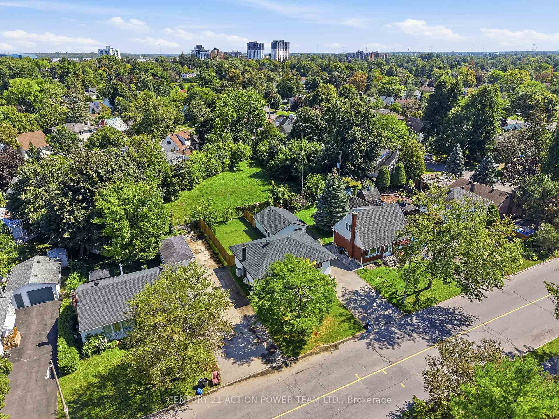 Photo 38 of 1831 Haig Drive S, Ottawa, Elmvale Acres — HOMEH