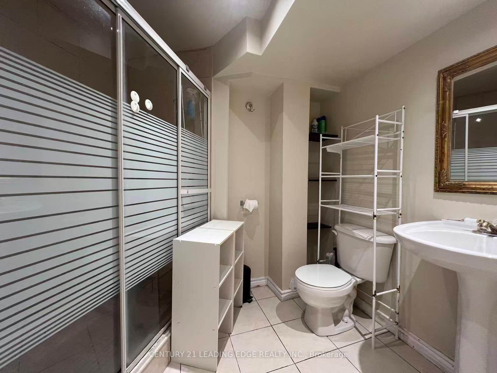 Photo 11 of Unit Lower Level, 33 Cavalry Trail, Markham, Buttonville — HOMEH