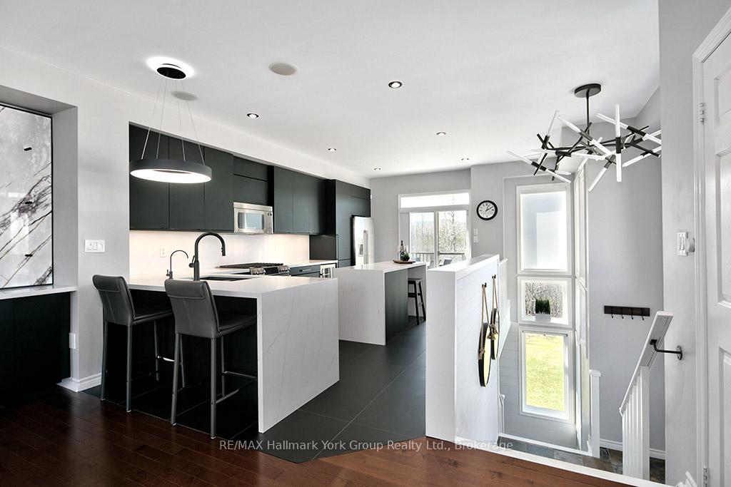 Photo 2 of 69 Joseph Trail, Collingwood — HOMEH