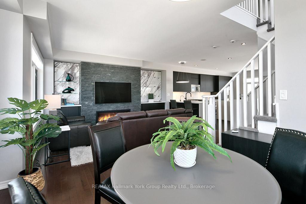 Photo 24 of 69 Joseph Trail, Collingwood — HOMEH