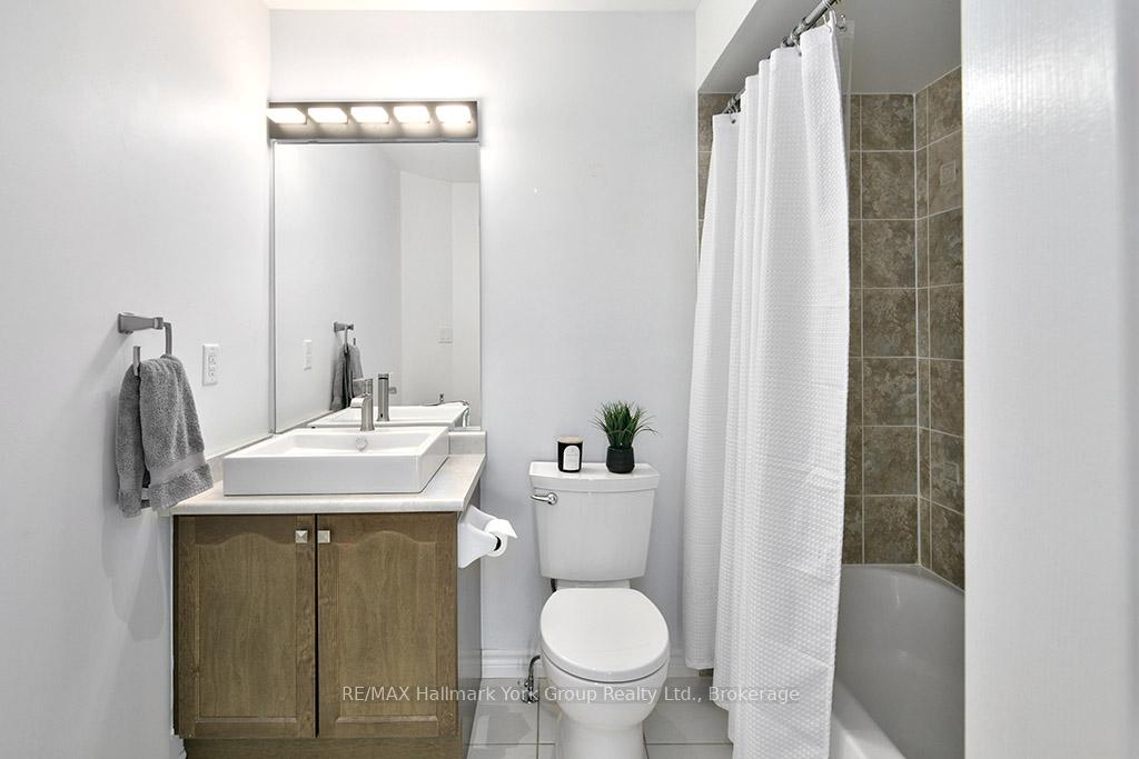 Photo 28 of 69 Joseph Trail, Collingwood — HOMEH
