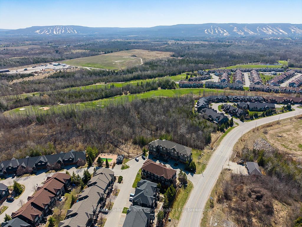 Photo 41 of 69 Joseph Trail, Collingwood — HOMEH