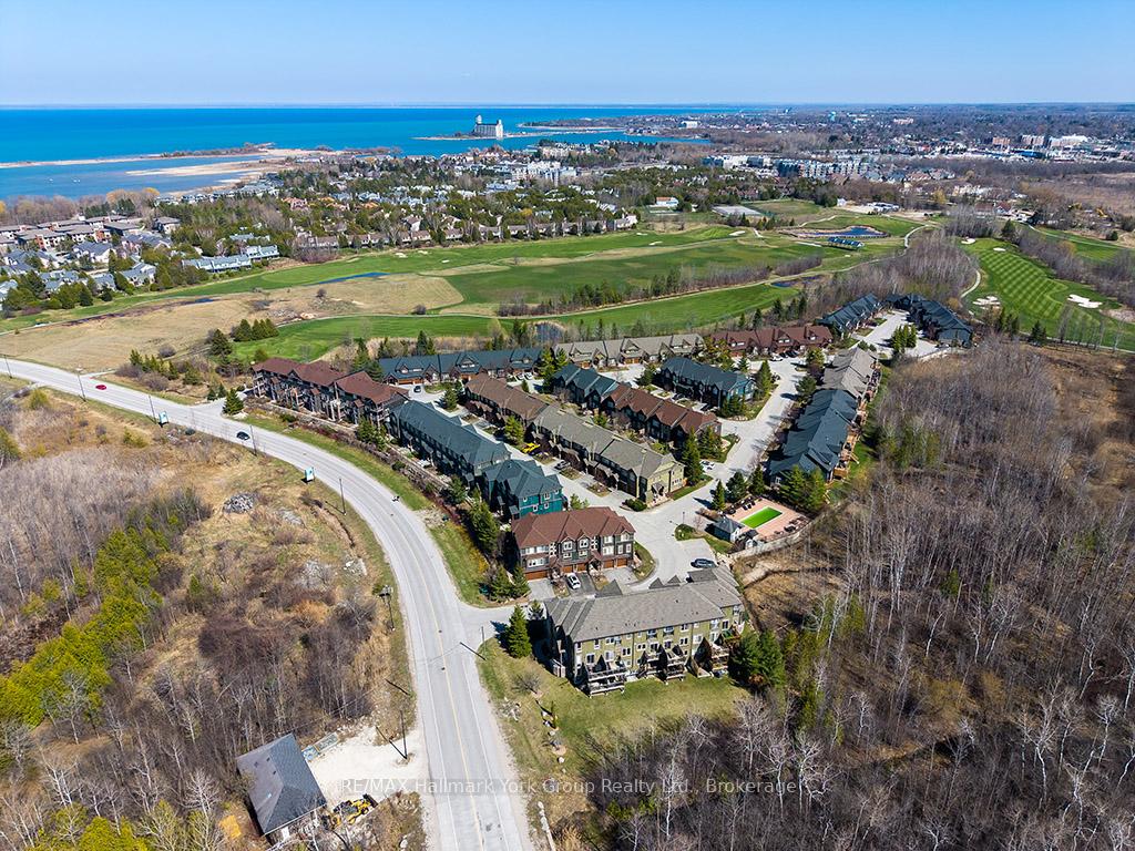 Photo 42 of 69 Joseph Trail, Collingwood — HOMEH