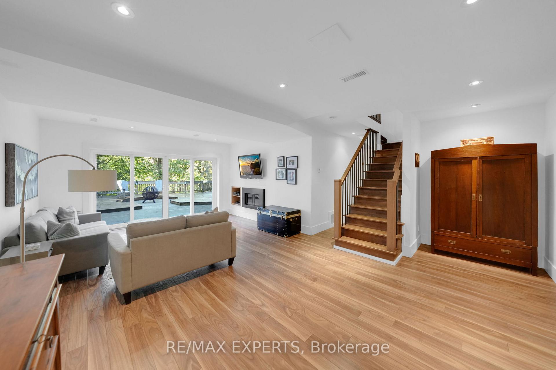 Photo 35 of 65 John Street, King, King City — HOMEH