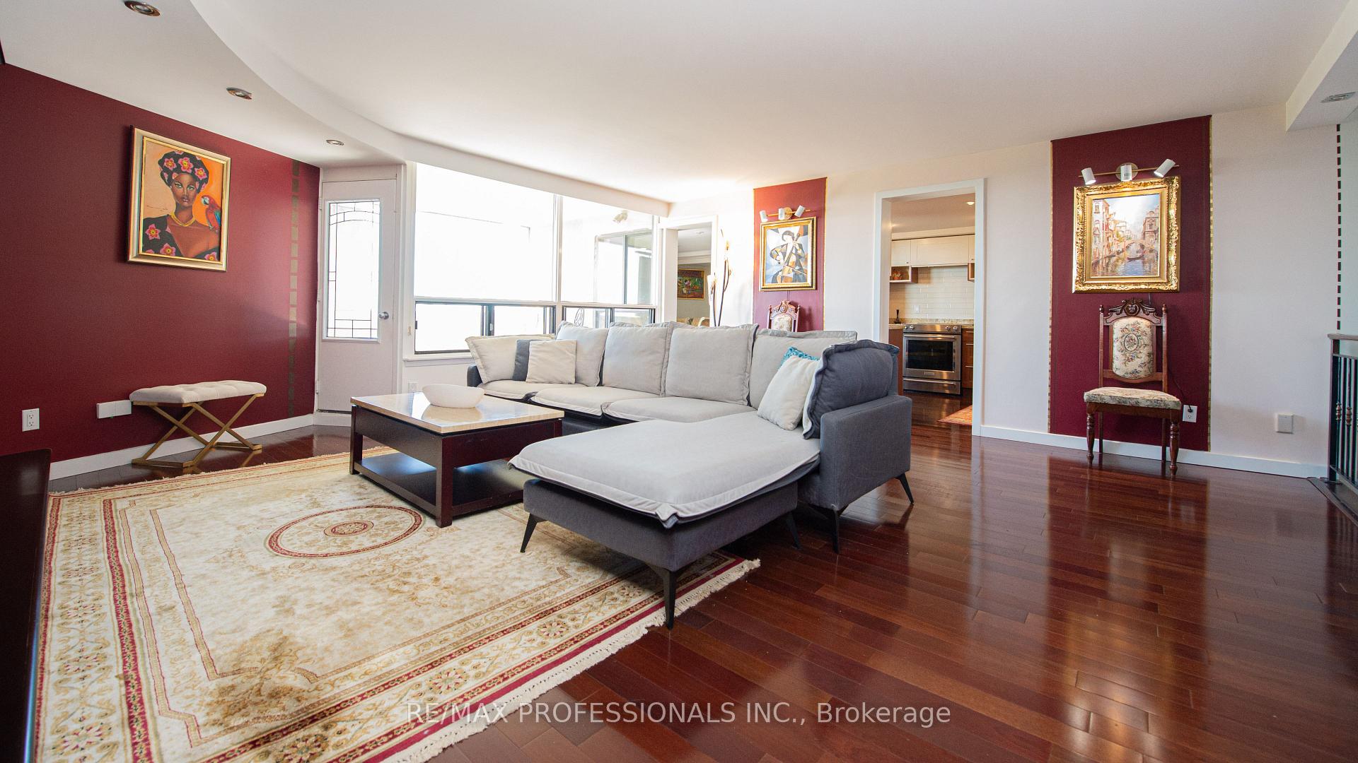 Photo 5 of Unit PH08, 296 Mill Road, Etobicoke, Markland Wood — HOMEH