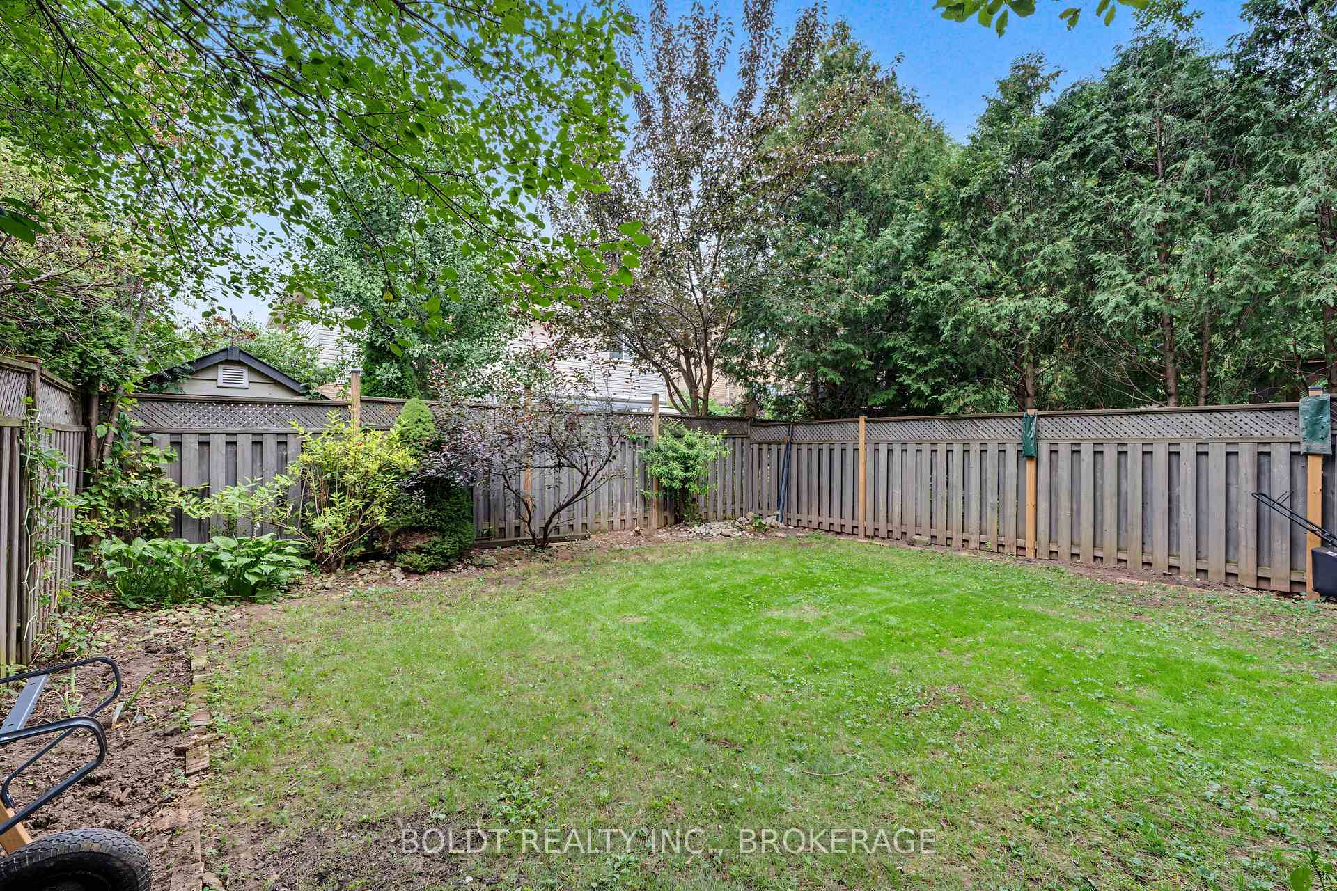 Photo 46 of 17 Valridge Drive, Hamilton, Ancaster — HOMEH