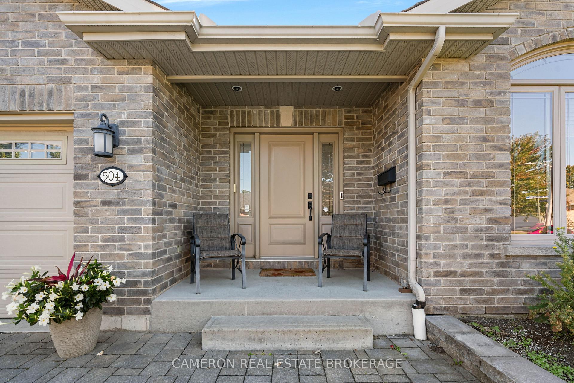 Photo 3 of 504 Jo Anne Crescent, Cornwall, Cornwall — HOMEH