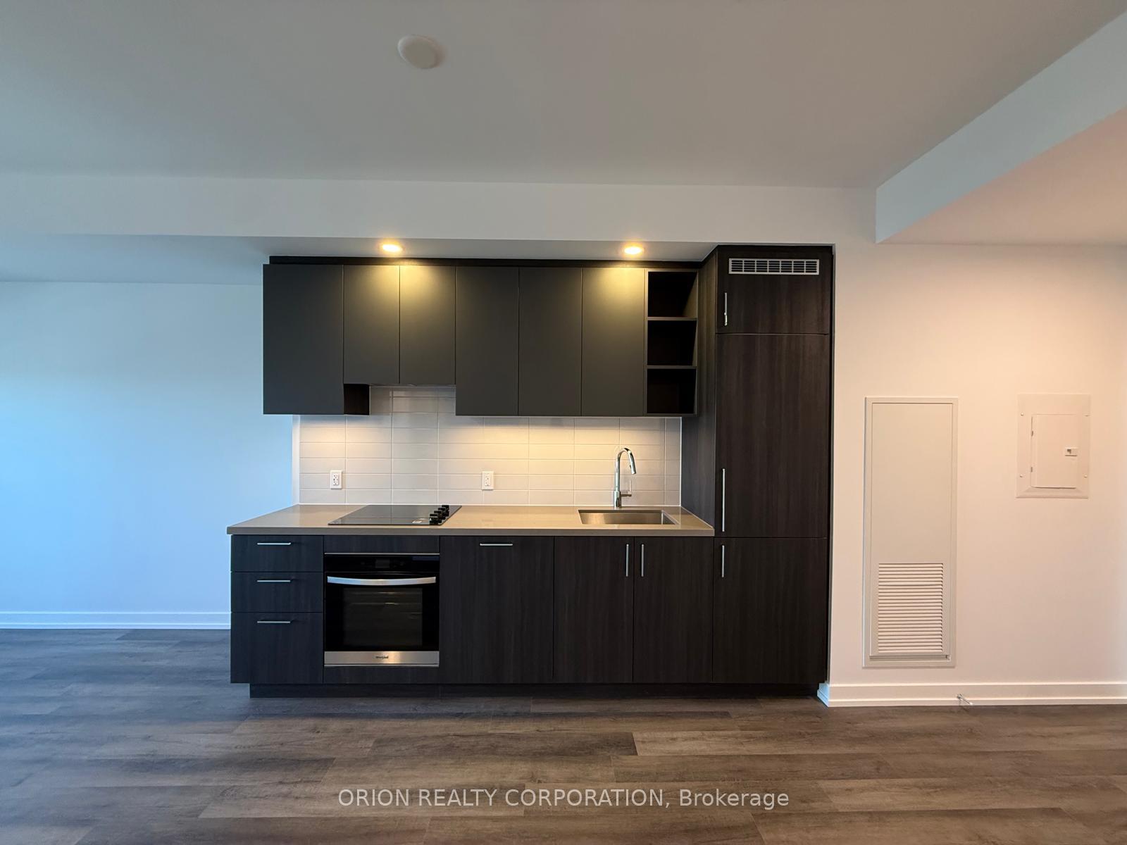 Photo 6 of Unit 2103, 21 Meadowdale Road, Vaughan, Vaughan Corporate Centre — HOMEH