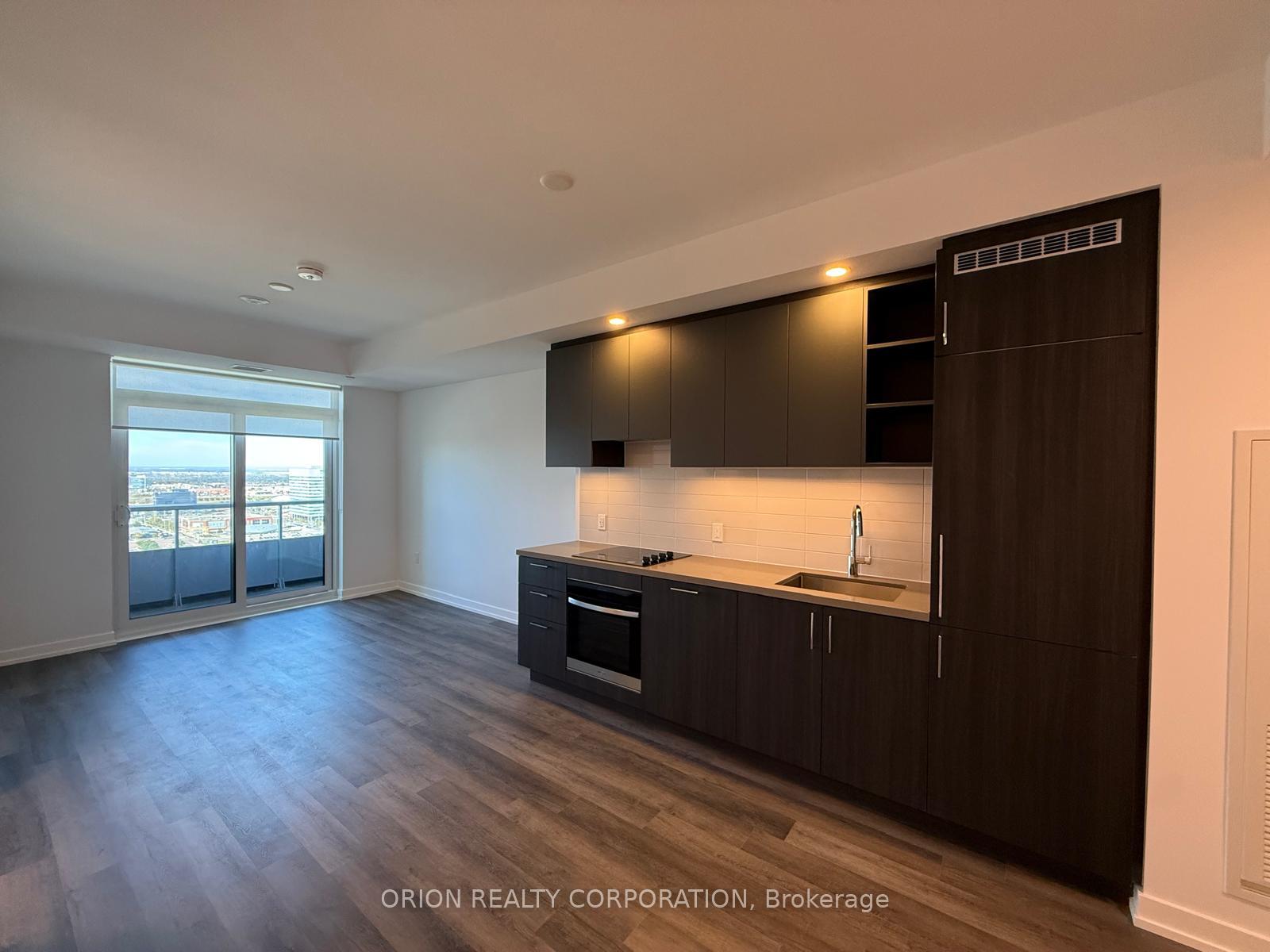 Photo 7 of Unit 2103, 21 Meadowdale Road, Vaughan, Vaughan Corporate Centre — HOMEH