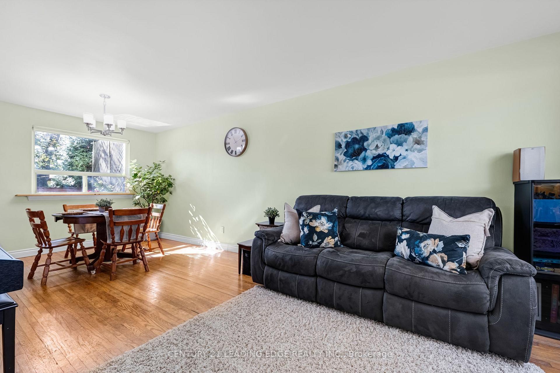Photo 3 of 234 Beechy Drive, Richmond Hill, Crosby — HOMEH