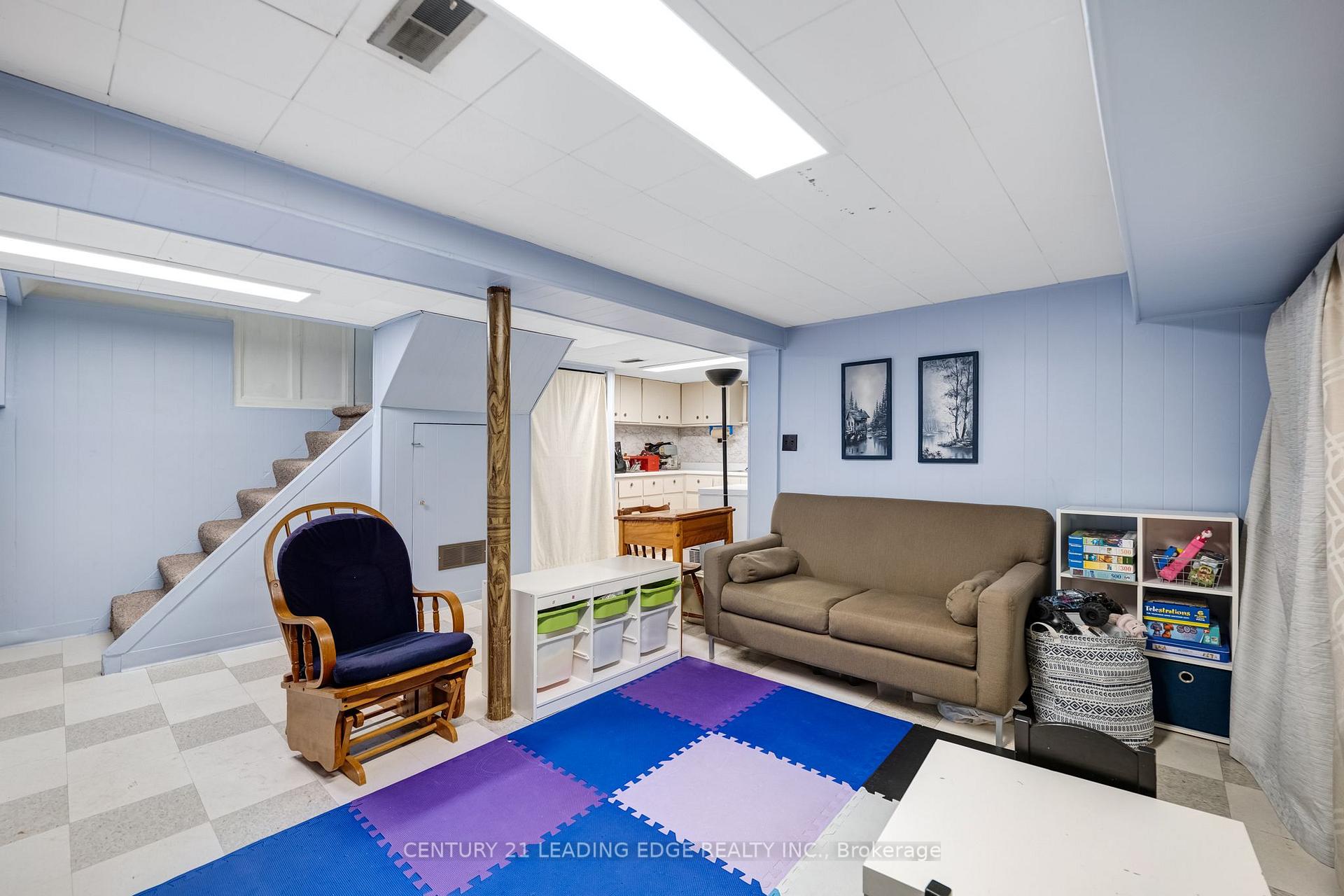 Photo 14 of 234 Beechy Drive, Richmond Hill, Crosby — HOMEH