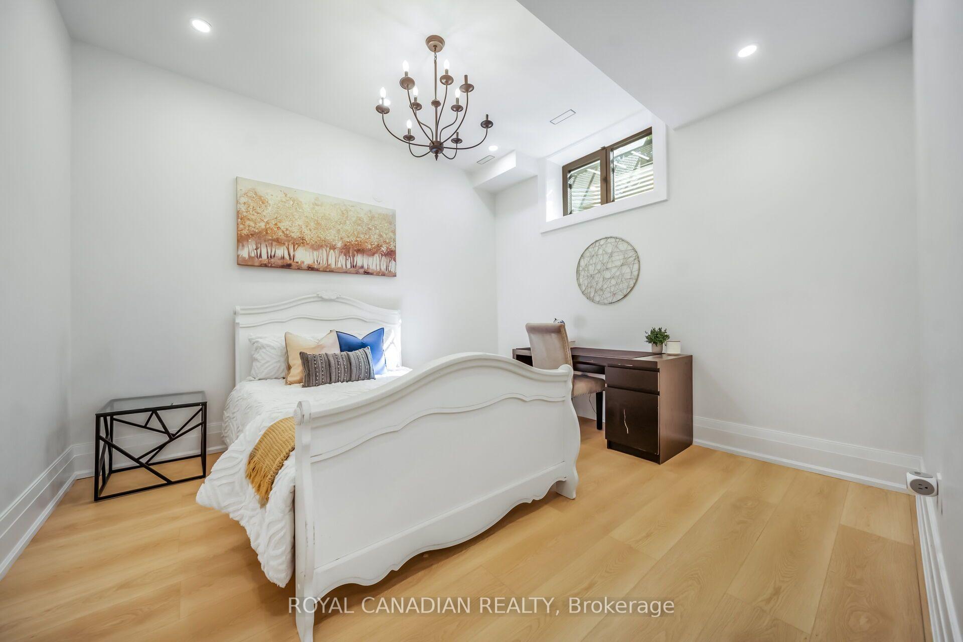 Photo 38 of 1470 Albion Avenue, Oakville, Morrison — HOMEH