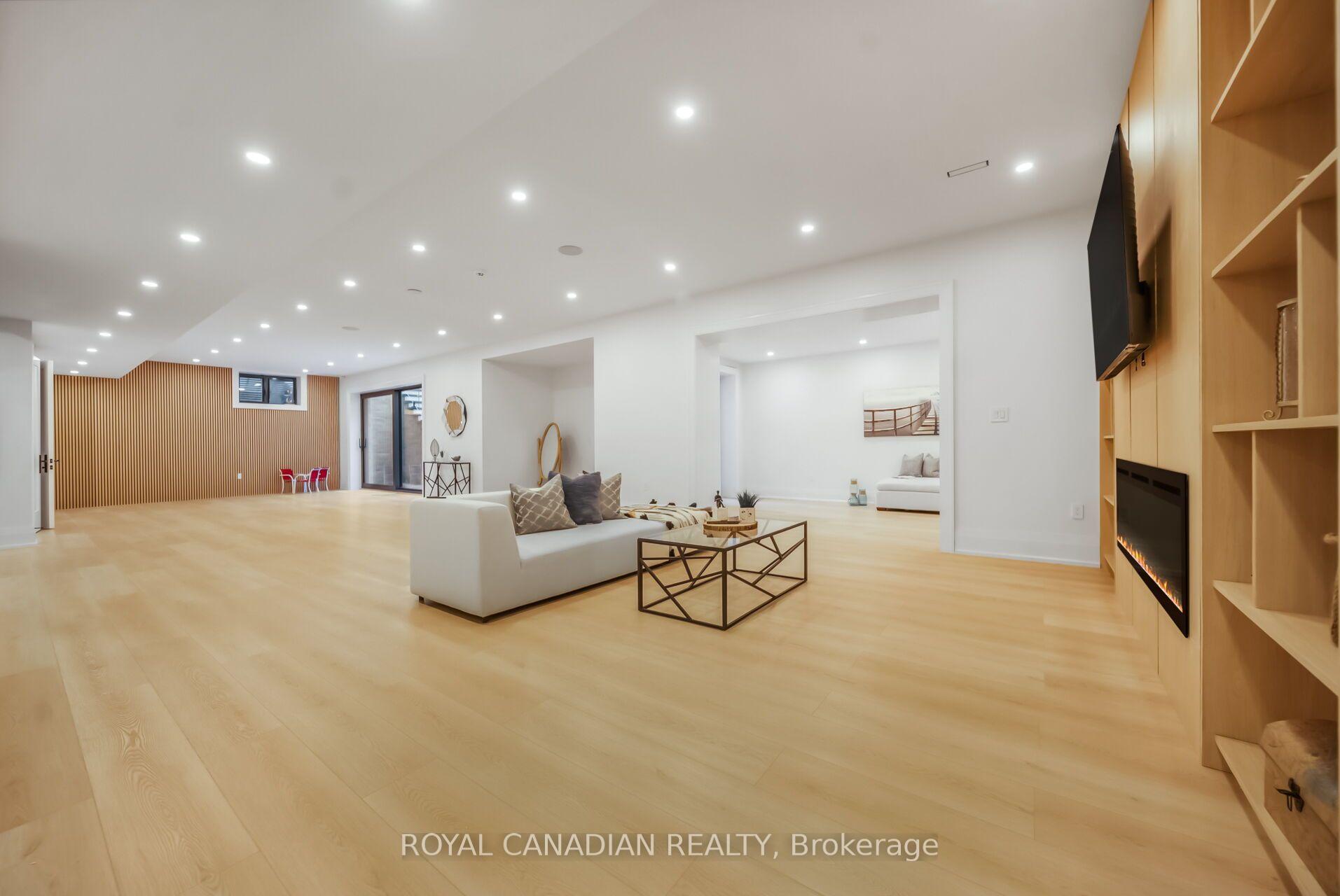 Photo 42 of 1470 Albion Avenue, Oakville, Morrison — HOMEH