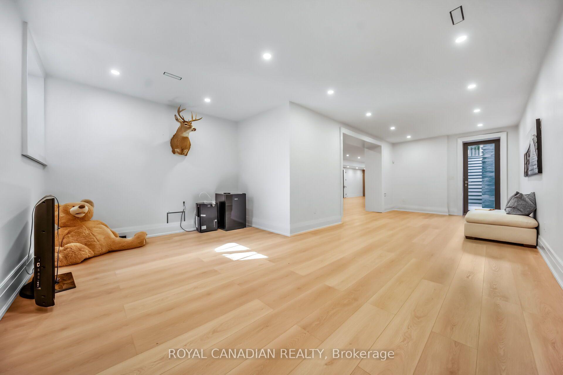 Photo 43 of 1470 Albion Avenue, Oakville, Morrison — HOMEH