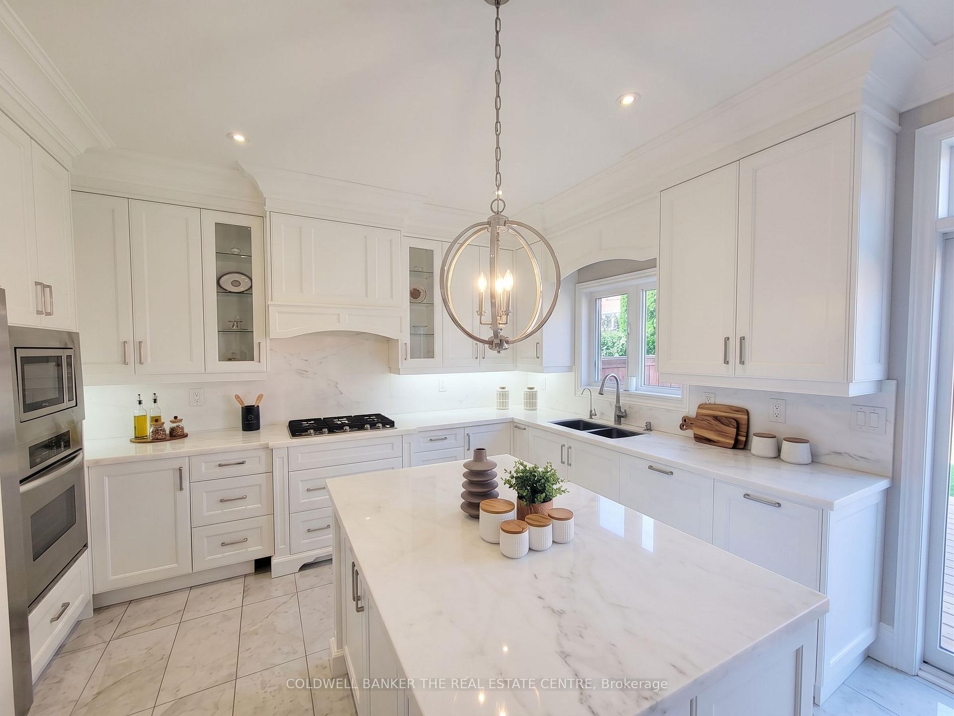 Photo 17 of 304 Tower Hill Road, Richmond Hill, Jefferson — HOMEH