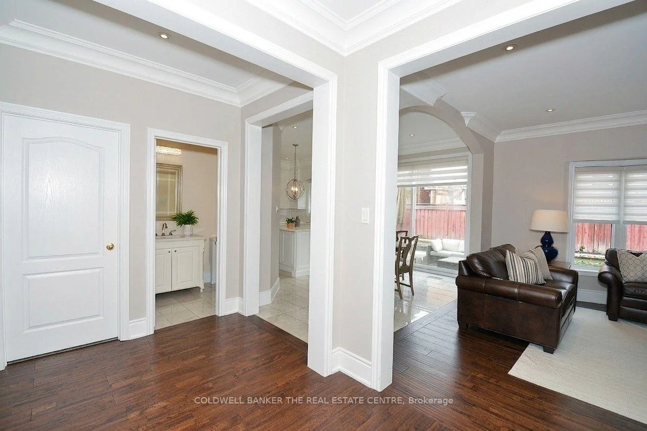 Photo 12 of 304 Tower Hill Road, Richmond Hill, Jefferson — HOMEH