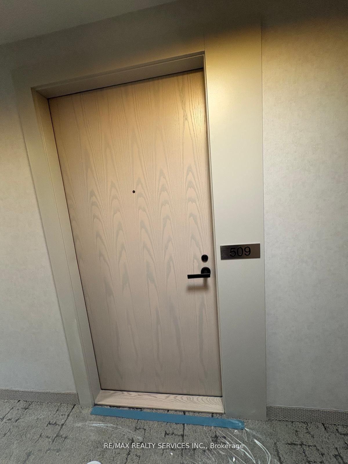 Photo 2 of Unit 509, 8 Interchange Way, Vaughan, Vaughan Corporate Centre — HOMEH