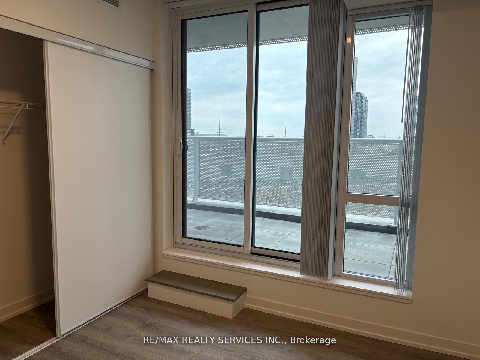 Photo 22 of Unit 509, 8 Interchange Way, Vaughan, Vaughan Corporate Centre — HOMEH
