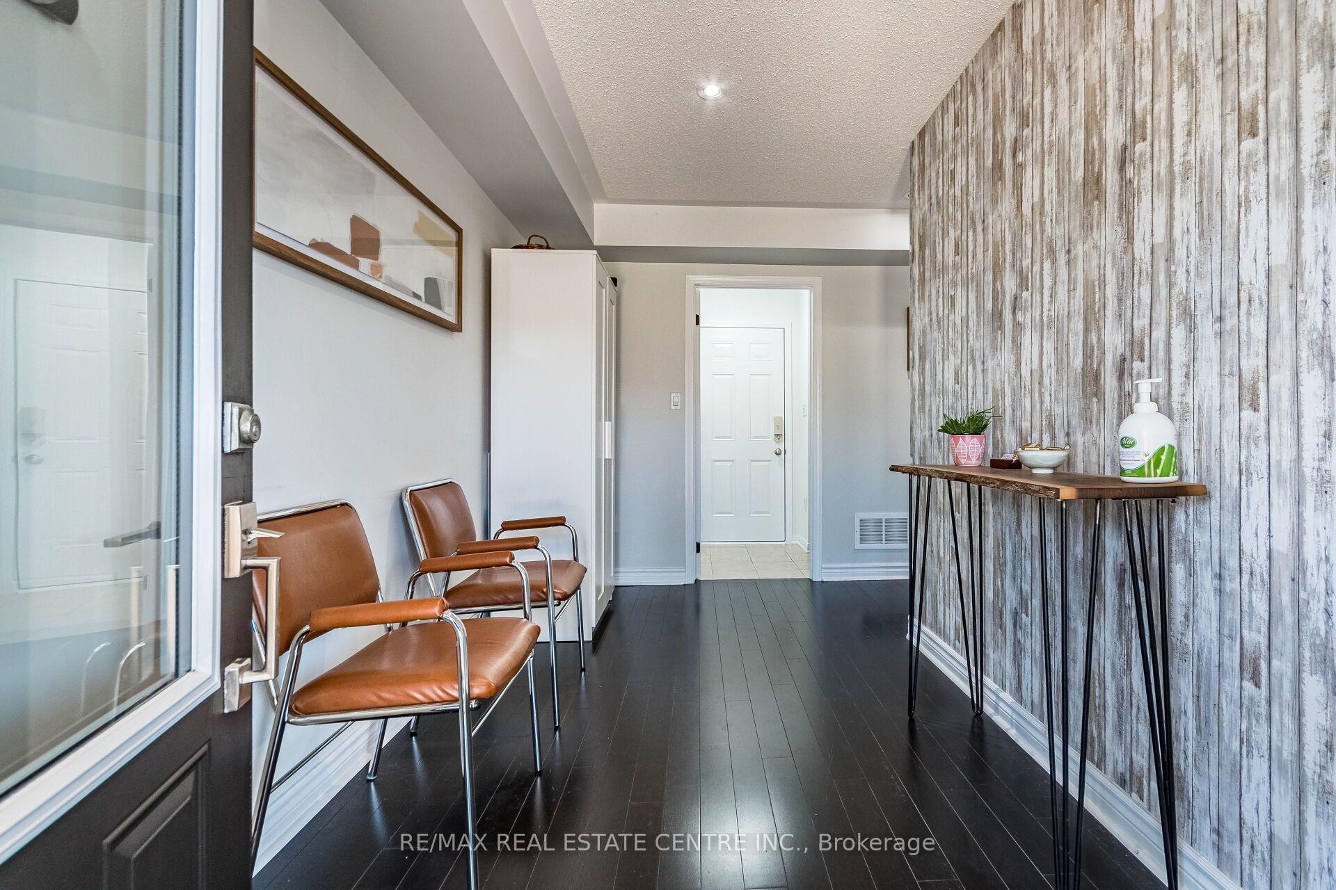 Photo 6 of 3141 Walkers Line, Burlington, Alton — HOMEH