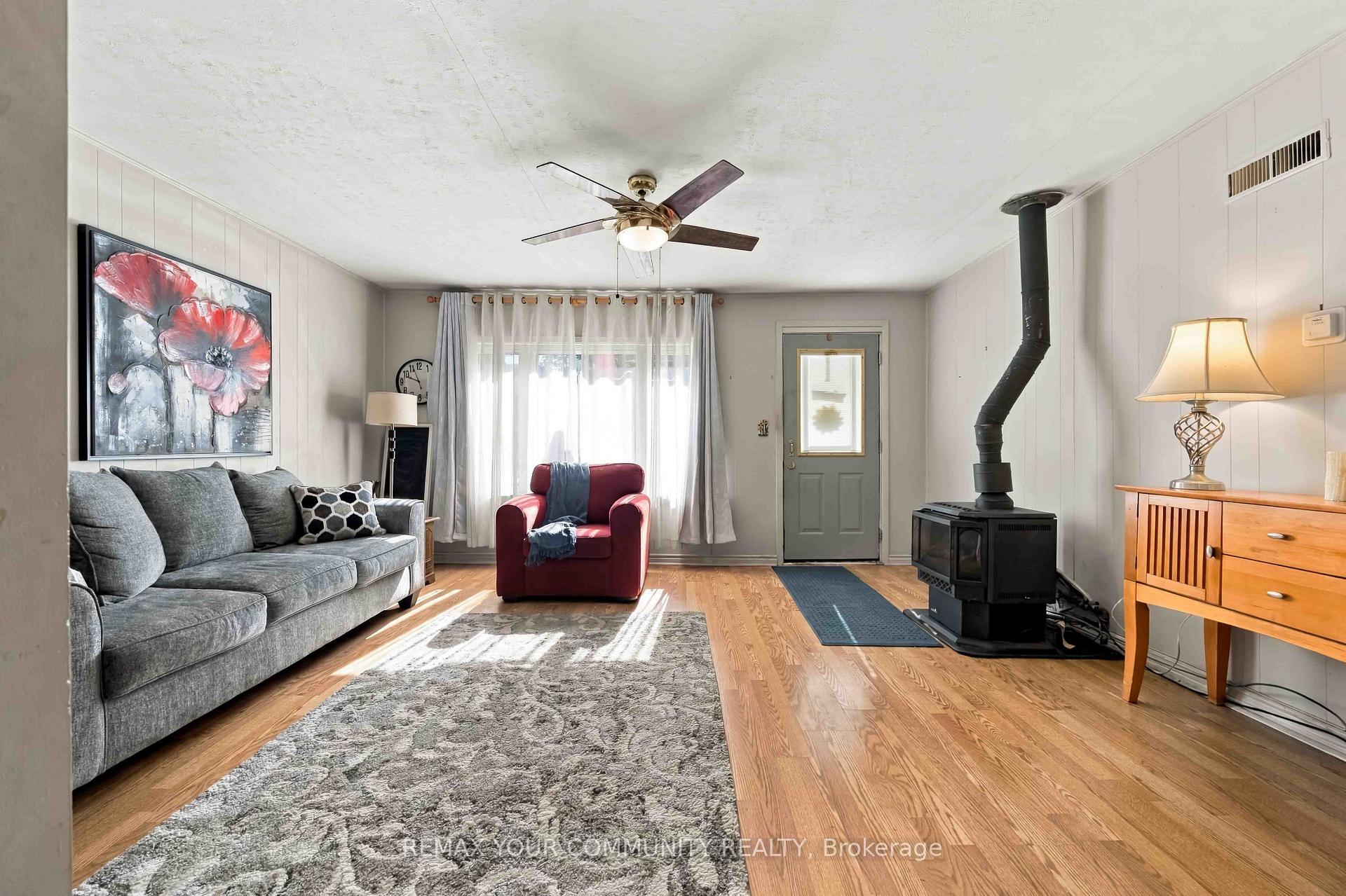Photo 10 of 85 Catering Road, Georgina, Sutton & Jackson's Point — HOMEH