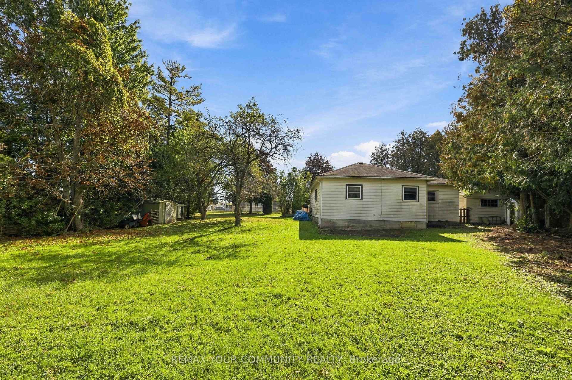 Photo 23 of 85 Catering Road, Georgina, Sutton & Jackson's Point — HOMEH