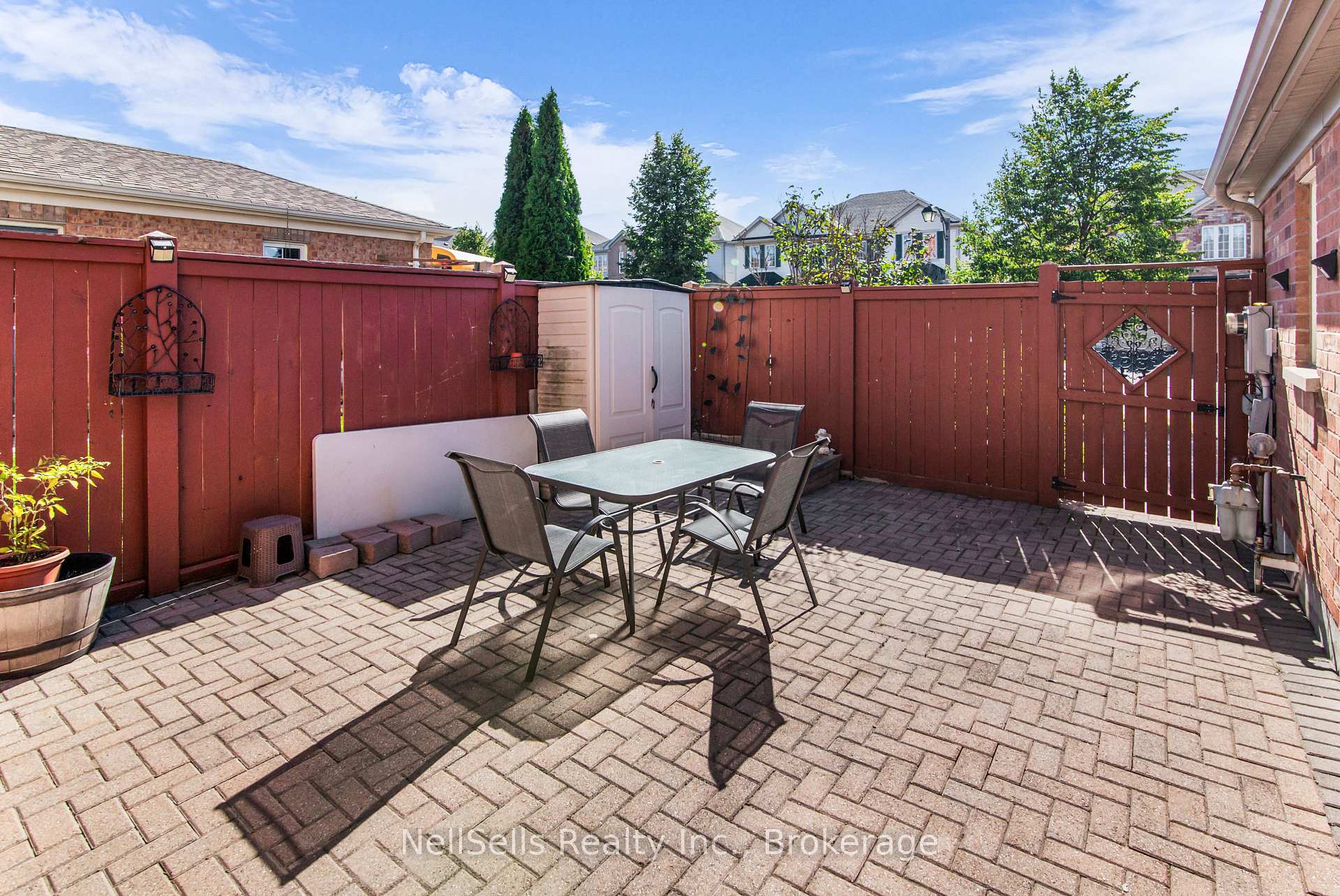 Photo 38 of 39 Warnford Circle, Ajax, Northeast Ajax — HOMEH