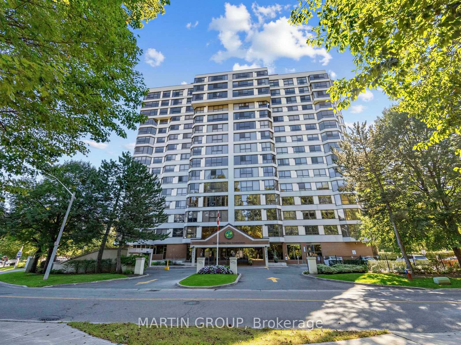 Photo 1 of Unit PH306, 1271 Walden Circle, Mississauga, Clarkson — HOMEH