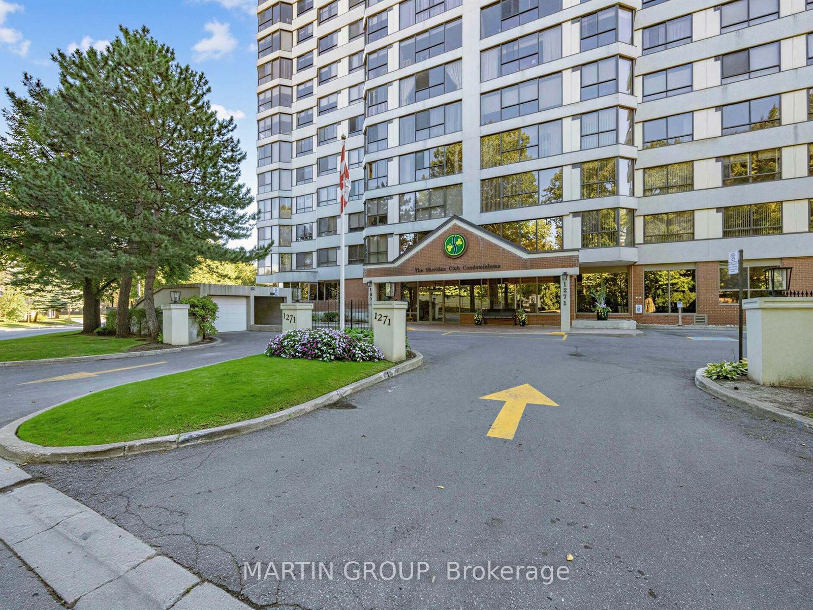 Photo 2 of Unit PH306, 1271 Walden Circle, Mississauga, Clarkson — HOMEH