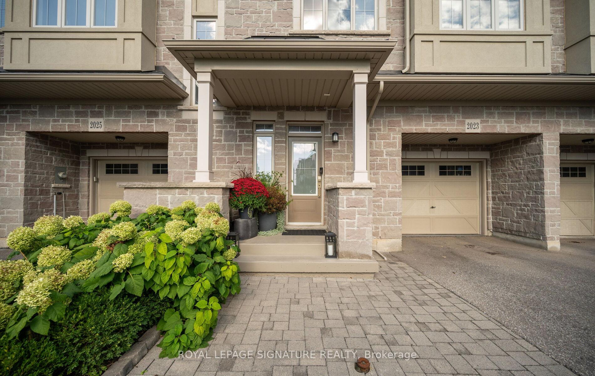 Photo 4 of 2023 Deerview Common, Oakville, Bronte Creek — HOMEH
