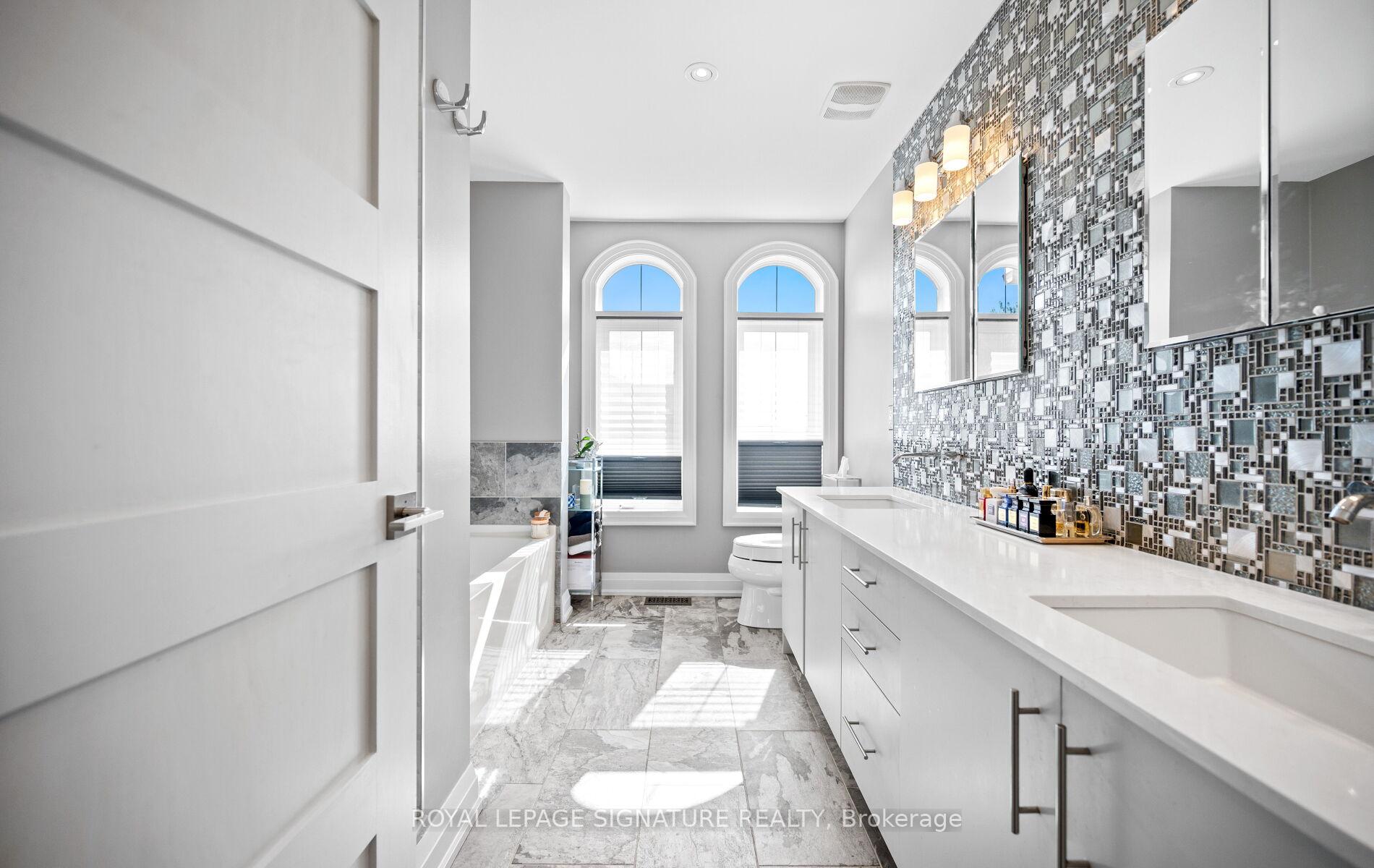 Photo 36 of 2023 Deerview Common, Oakville, Bronte Creek — HOMEH
