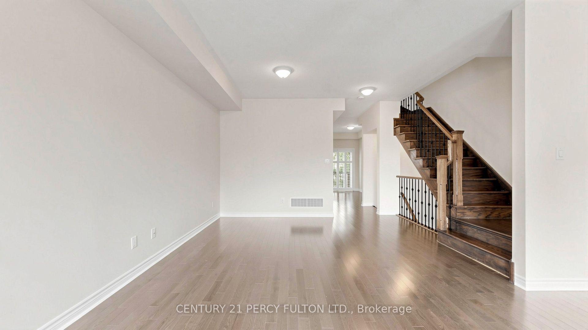 Photo 17 of 64 Ferris Square, Clarington, Courtice — HOMEH