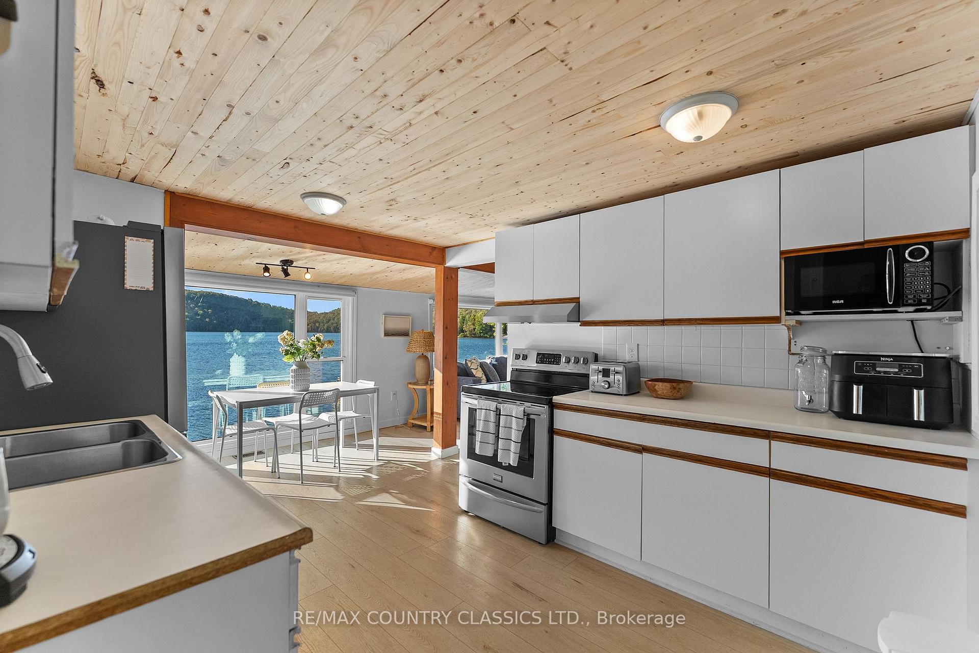 Photo 14 of 25 Brethour Road, Hastings Highlands, Herschel Ward — HOMEH