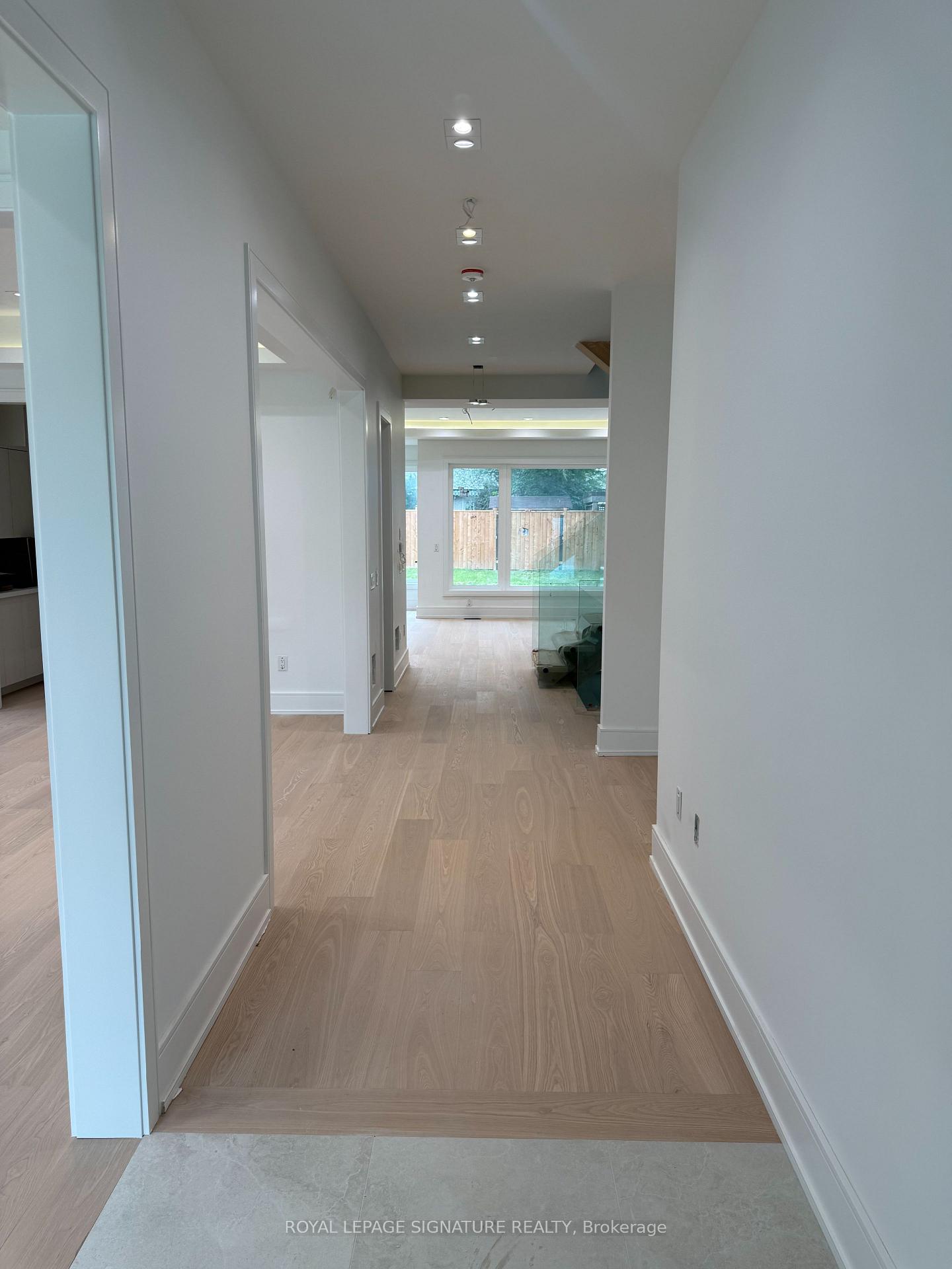 Photo 6 of 1467 Kenmuir Avenue, Mississauga, Mineola — HOMEH