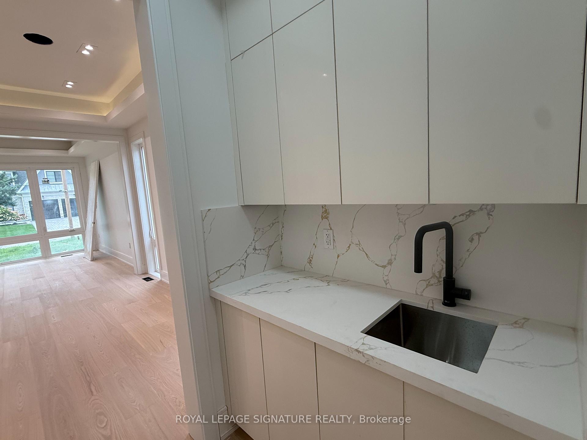 Photo 7 of 1467 Kenmuir Avenue, Mississauga, Mineola — HOMEH