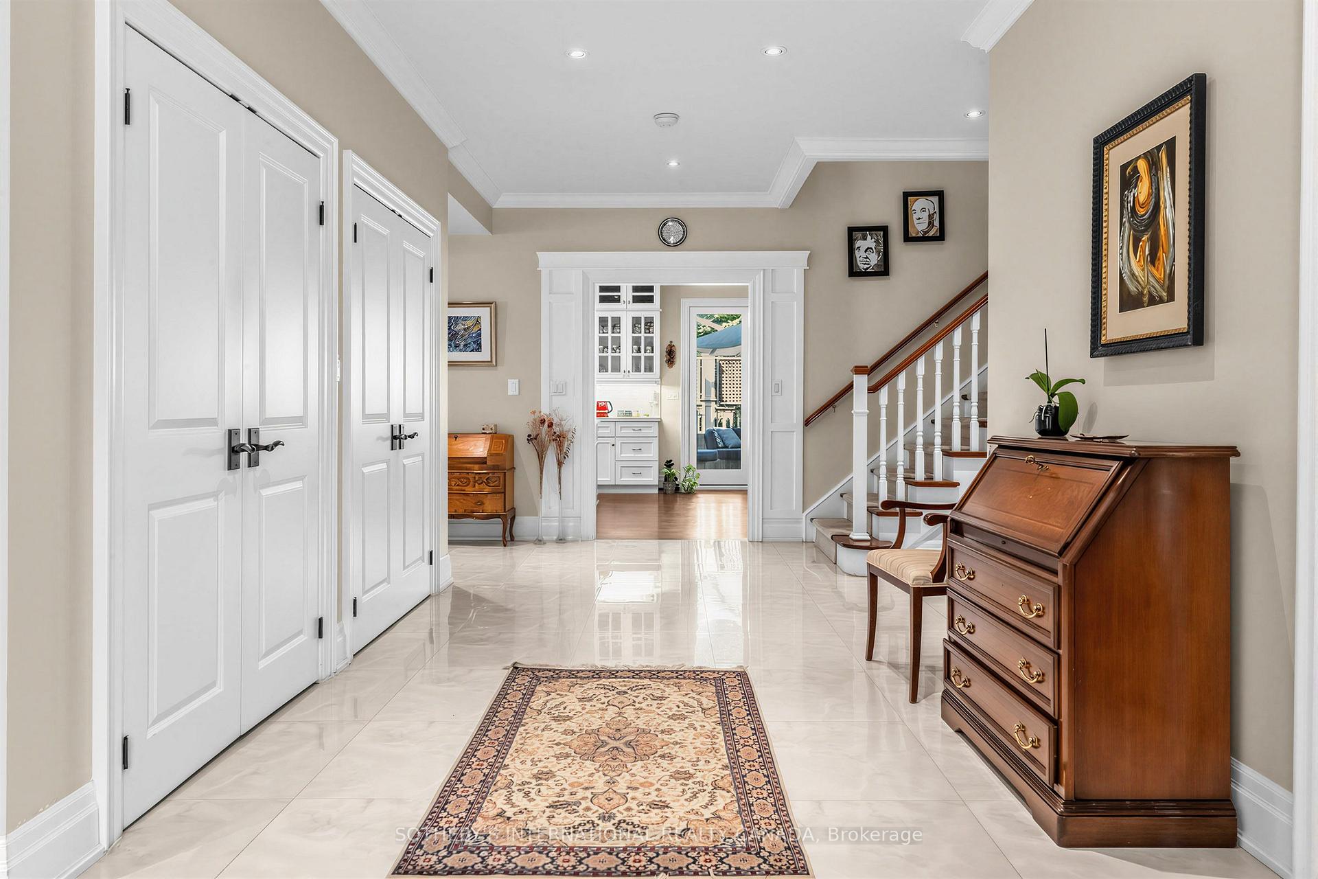 Photo 8 of 407 Cairncroft Road, Oakville, Morrison — HOMEH