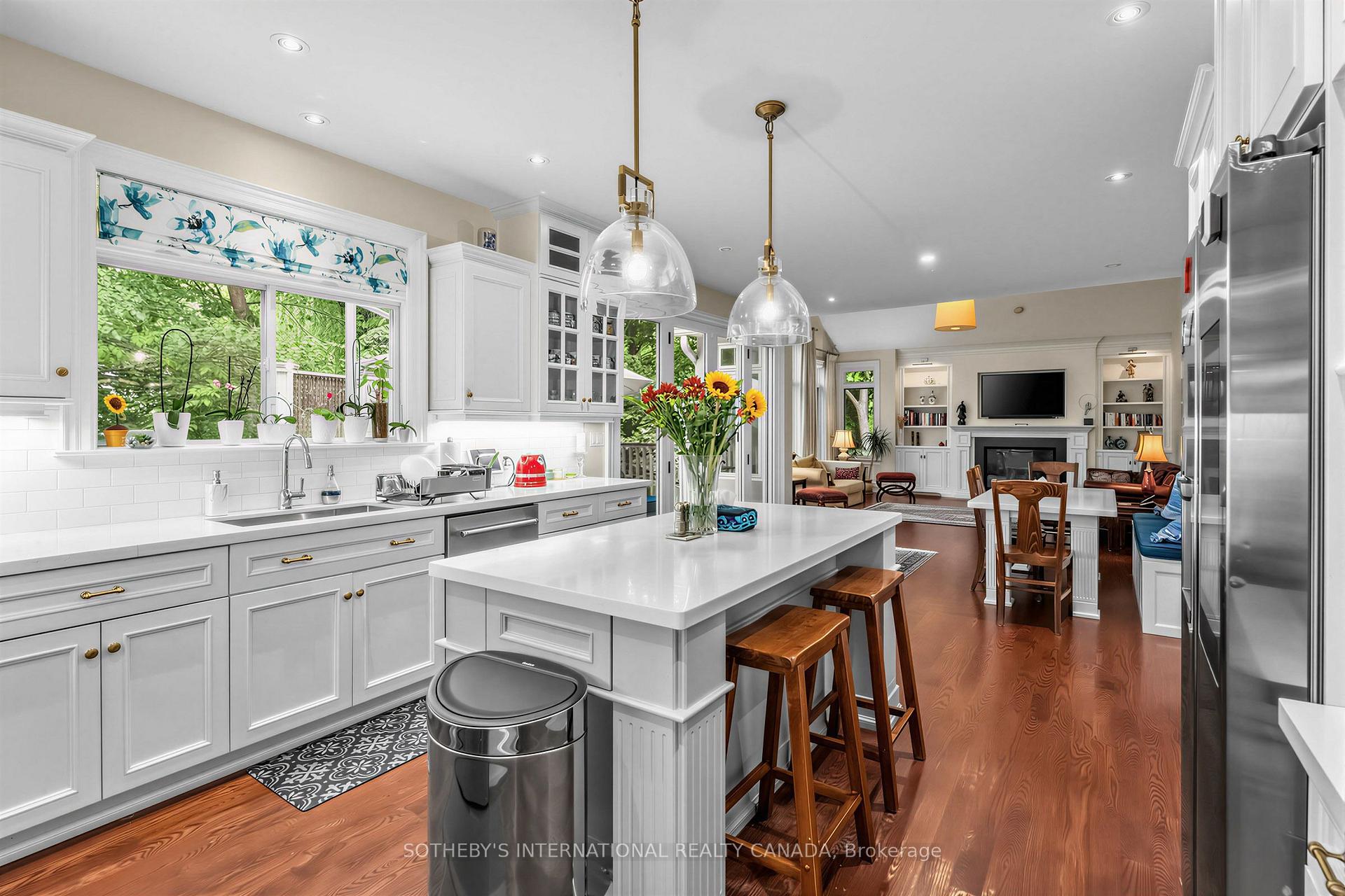 Photo 16 of 407 Cairncroft Road, Oakville, Morrison — HOMEH