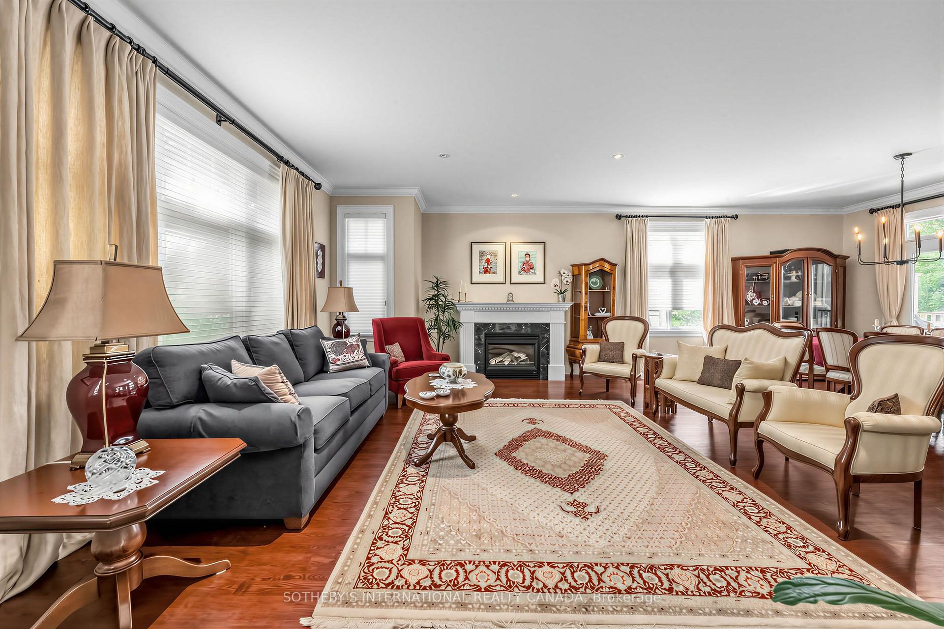 Photo 18 of 407 Cairncroft Road, Oakville, Morrison — HOMEH