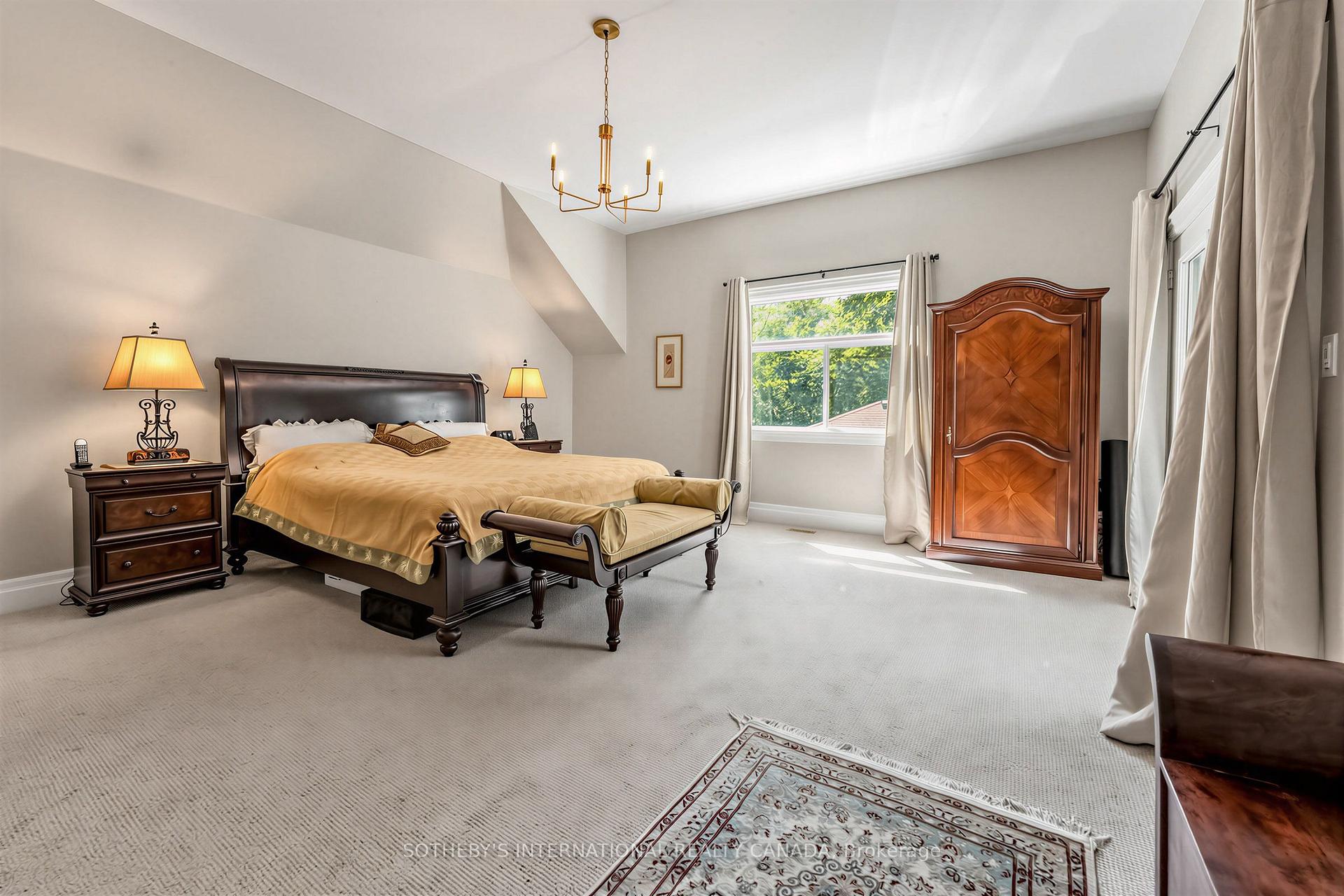 Photo 24 of 407 Cairncroft Road, Oakville, Morrison — HOMEH