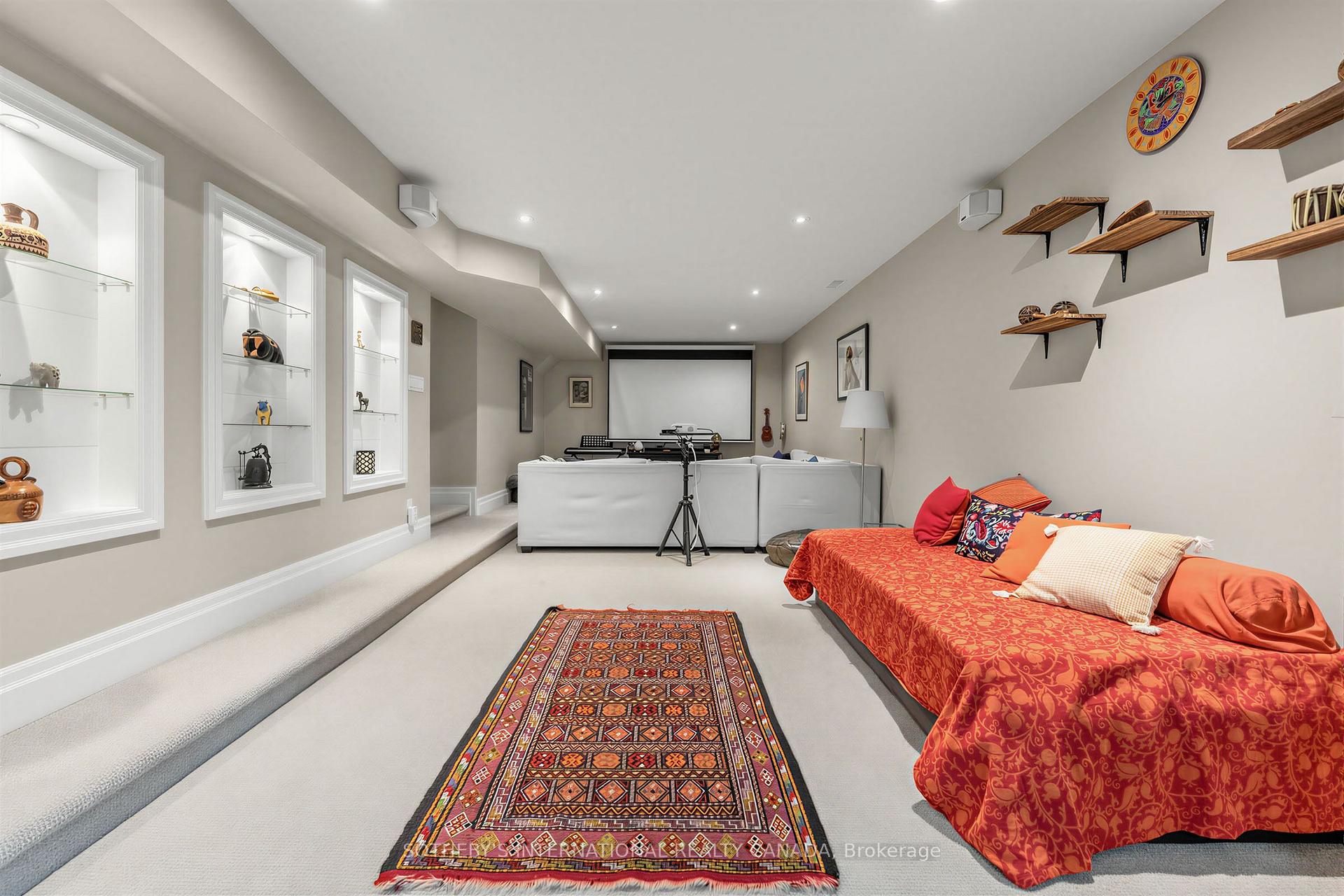 Photo 35 of 407 Cairncroft Road, Oakville, Morrison — HOMEH