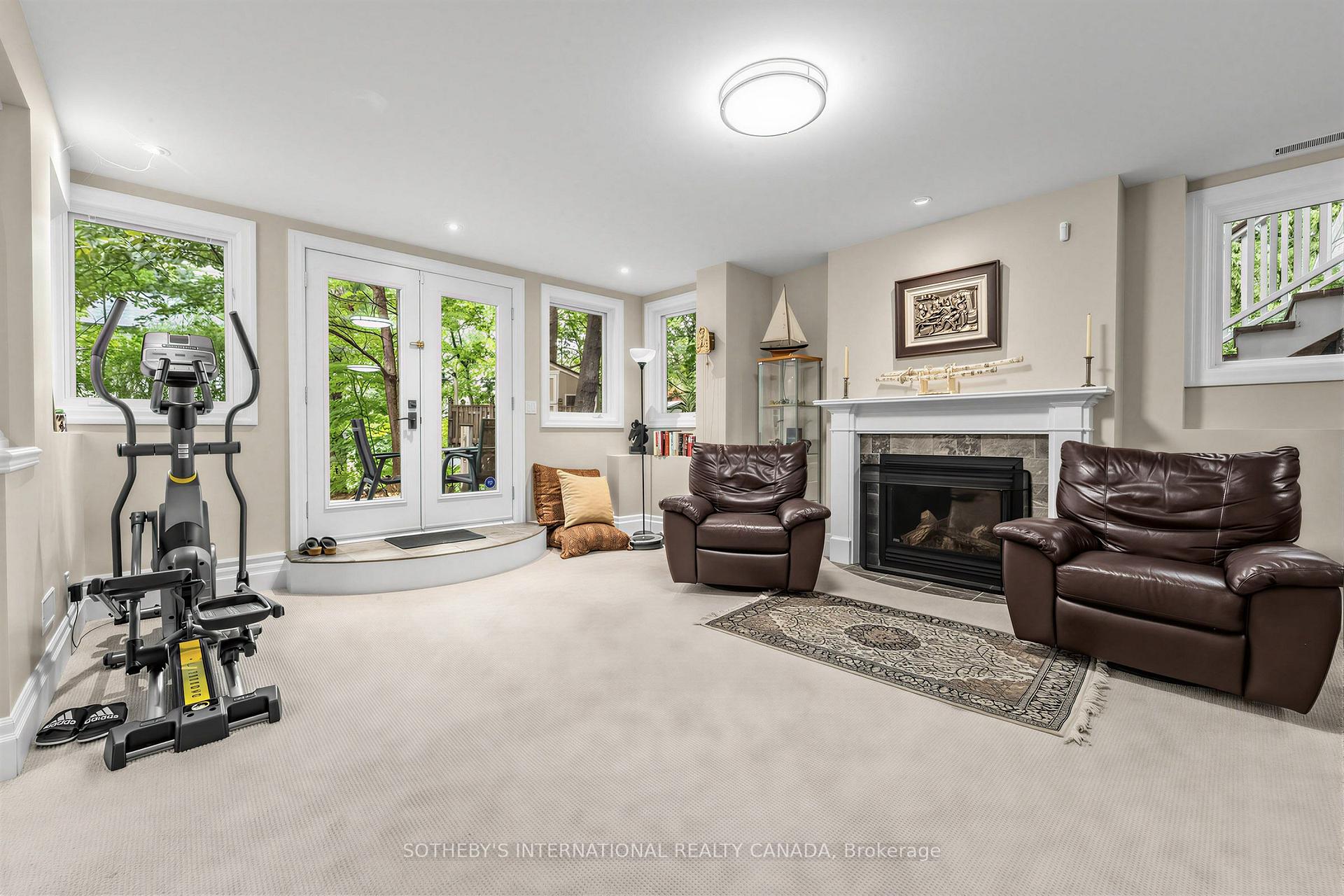 Photo 36 of 407 Cairncroft Road, Oakville, Morrison — HOMEH