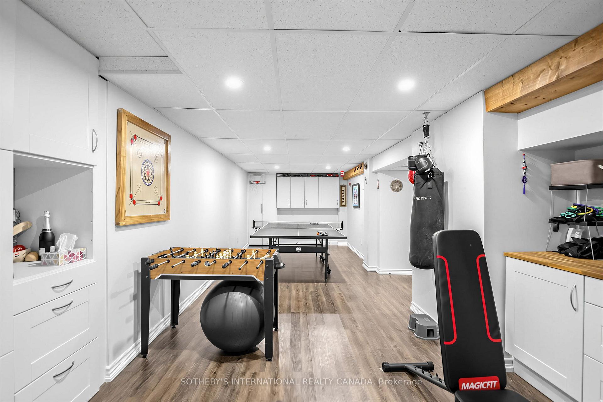 Photo 38 of 407 Cairncroft Road, Oakville, Morrison — HOMEH