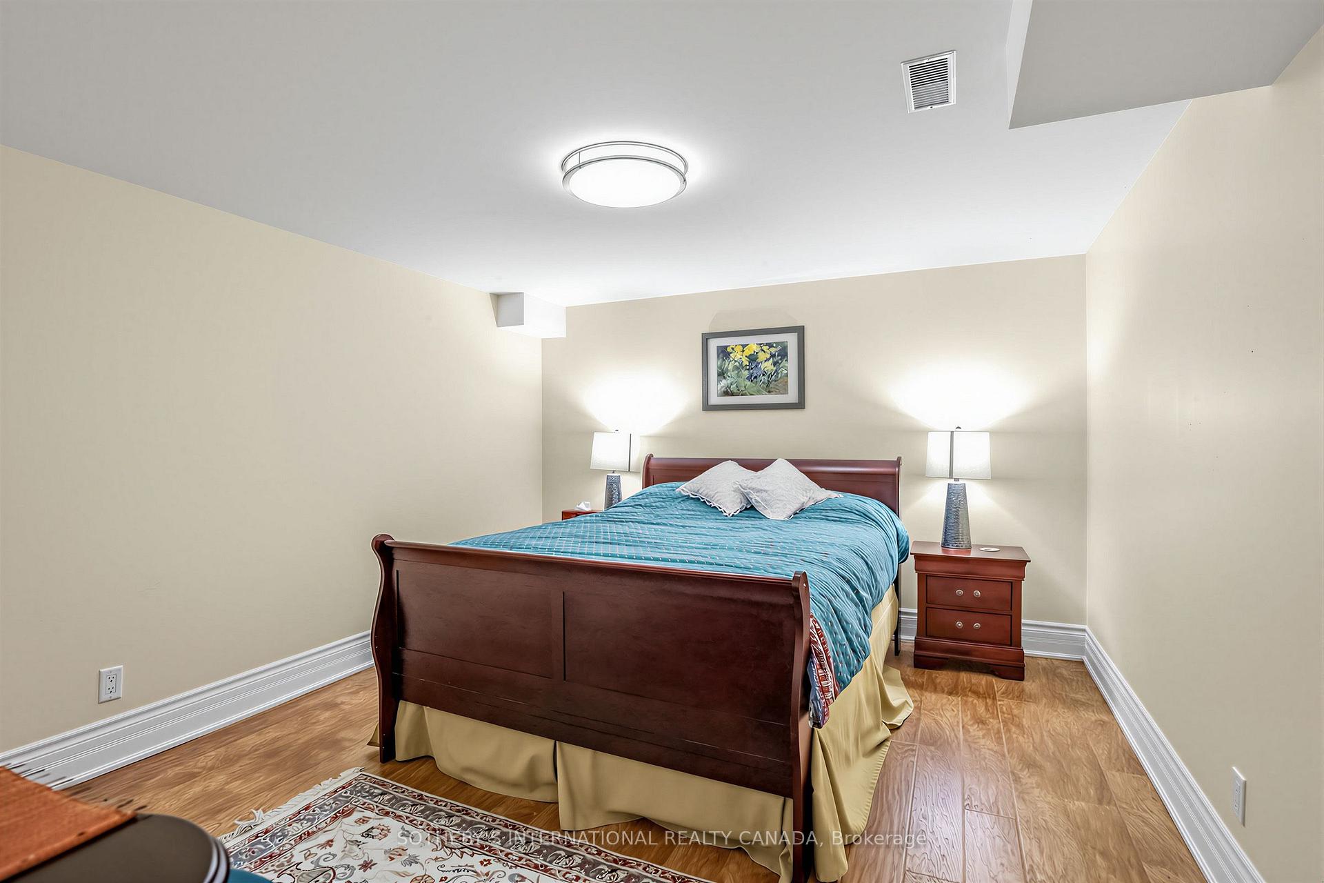 Photo 39 of 407 Cairncroft Road, Oakville, Morrison — HOMEH