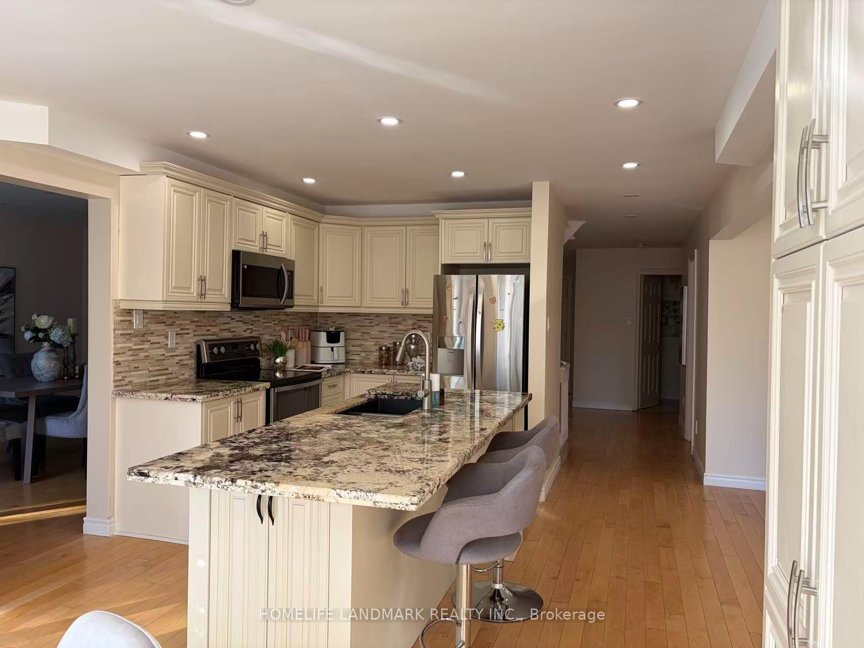 Photo 16 of 23 Hashbury Place, Markham, Thornlea — HOMEH